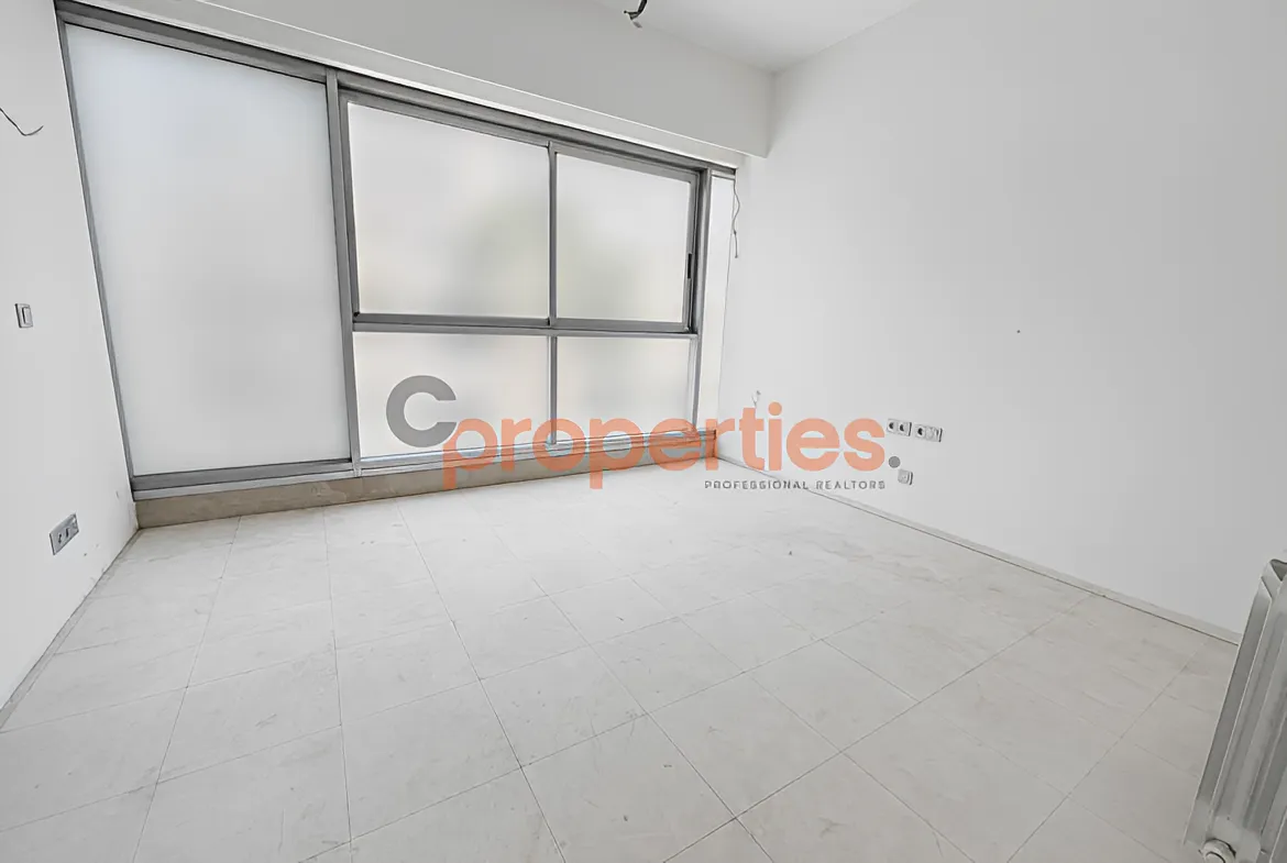 Apartment for Sale in Saifi Village