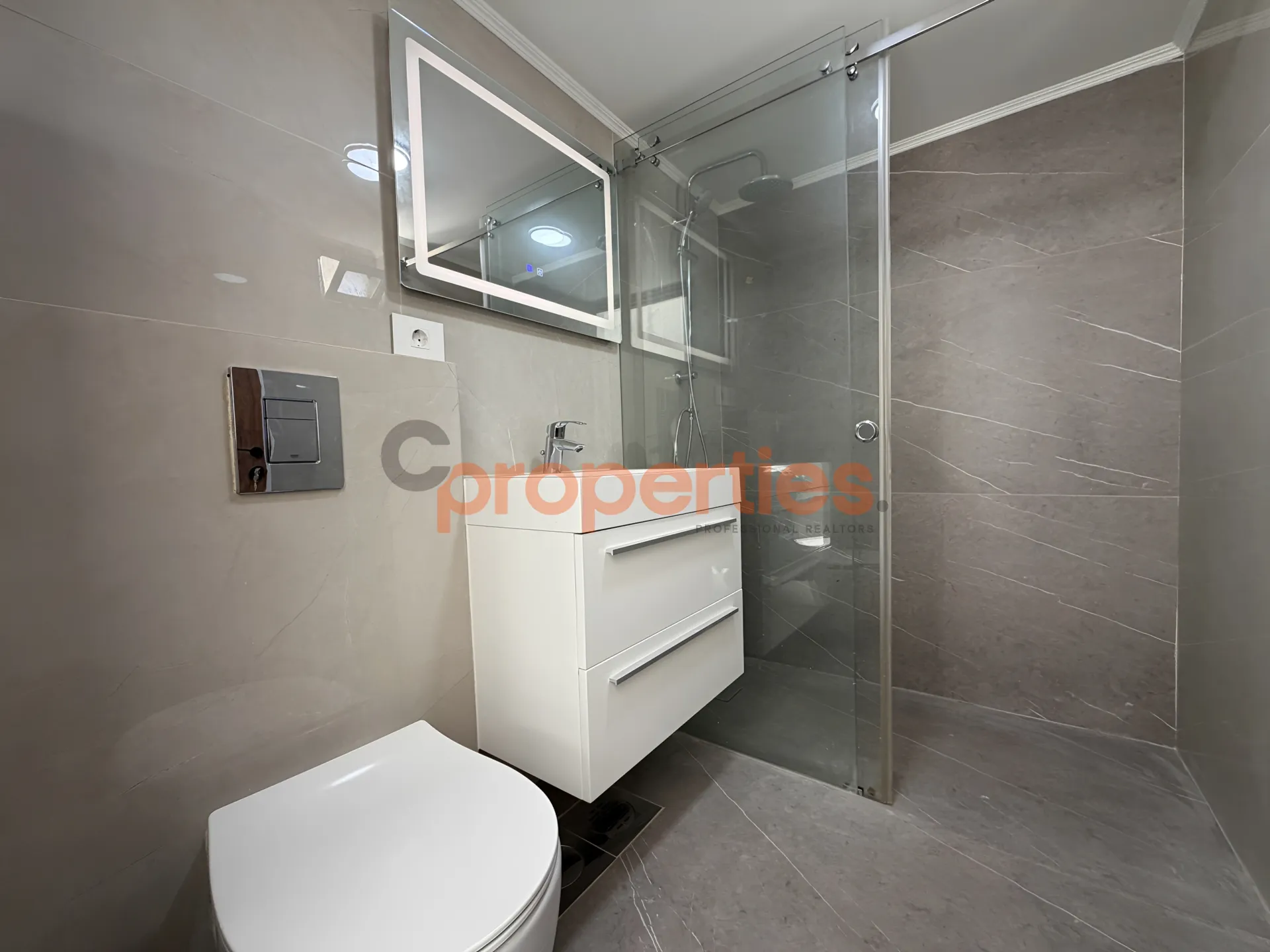 Apartment for Sale in Mtaileb