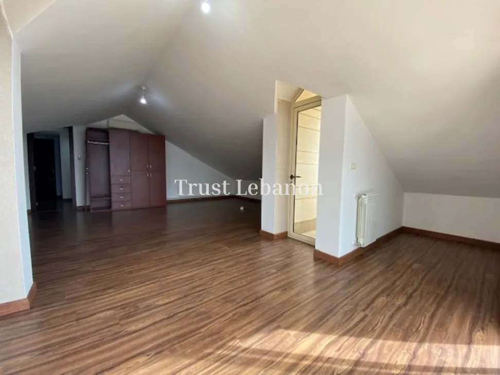 Duplex for rent in Baabdat, Lebanon