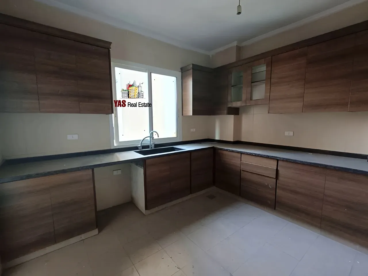 Apartment for Sale in Sad El Baouchriyeh - 3 bed, 4 bath