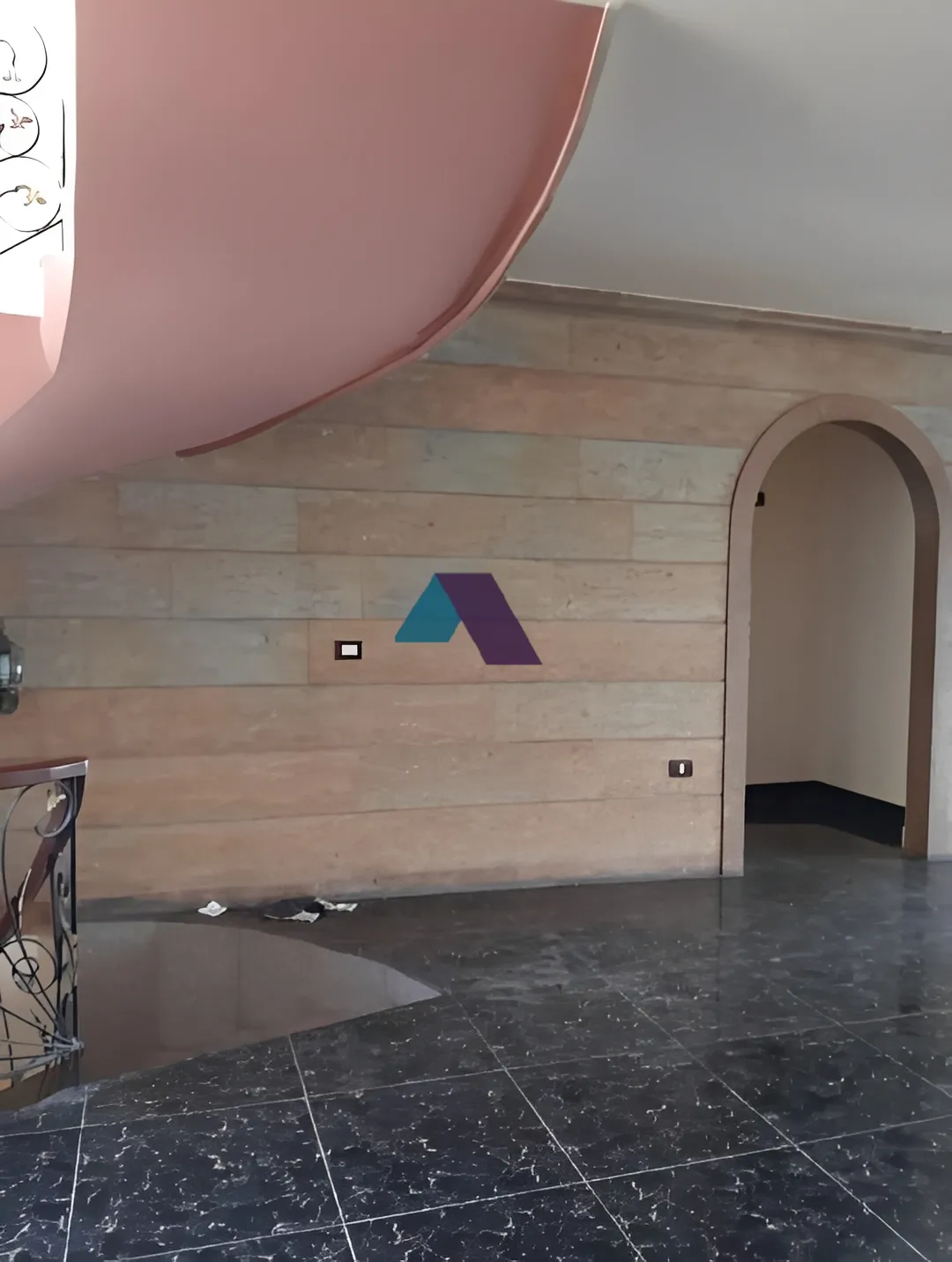 Villa for Sale in Aley