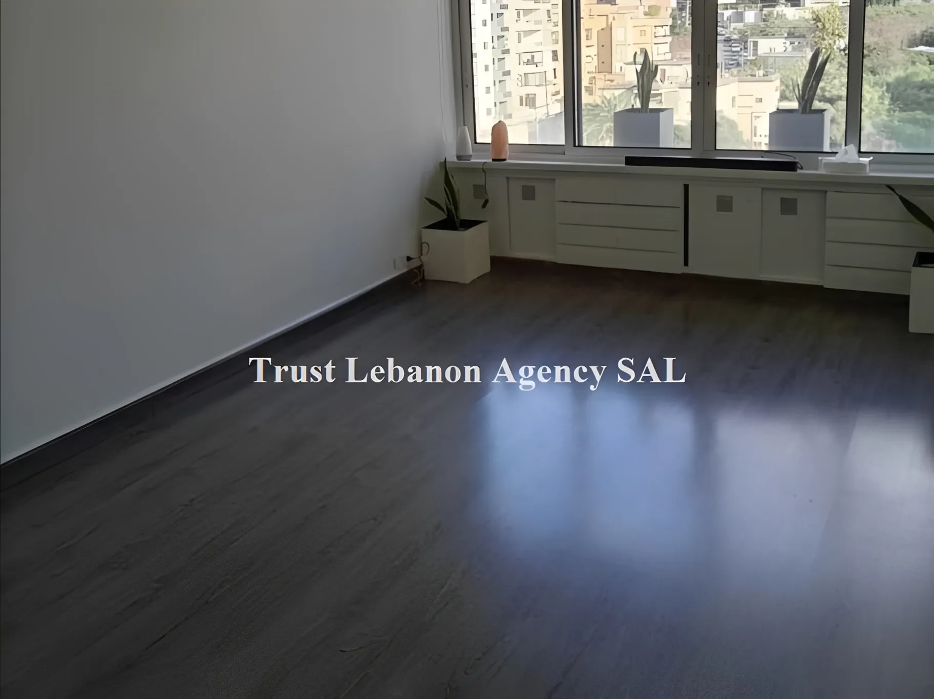Office for sale in Metn, Antelias