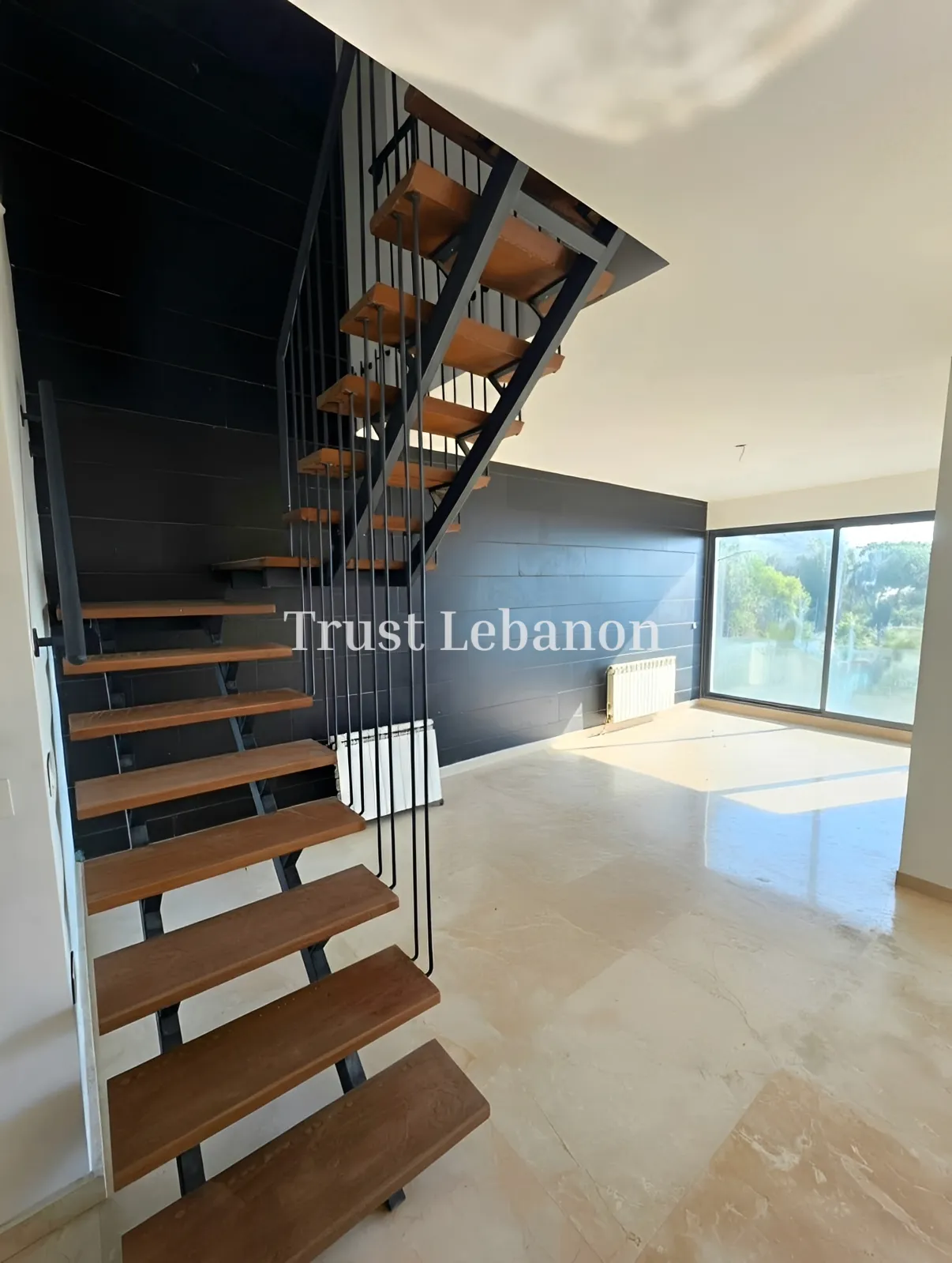 Apartment for sale in Ajaltoun, Lebanon - 3 bed, 4 bath
