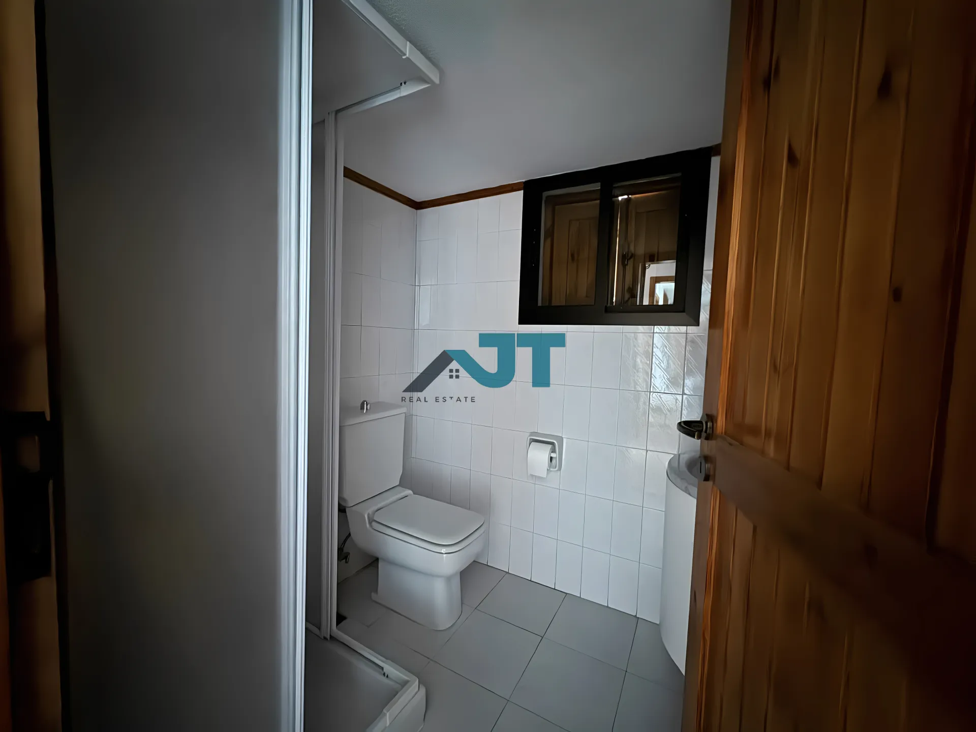 Apartment for Sale in Kfardebian