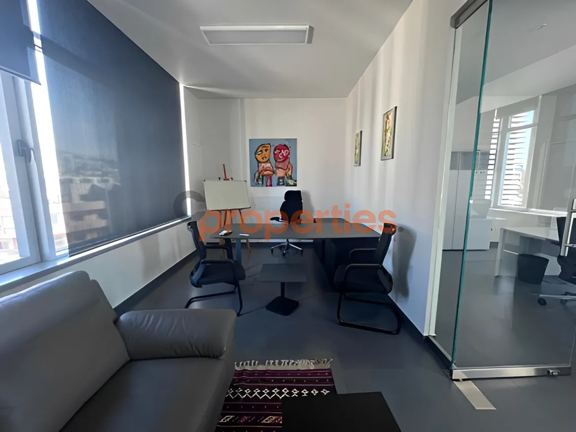 Office for rent in Dekwaneh, Lebanon