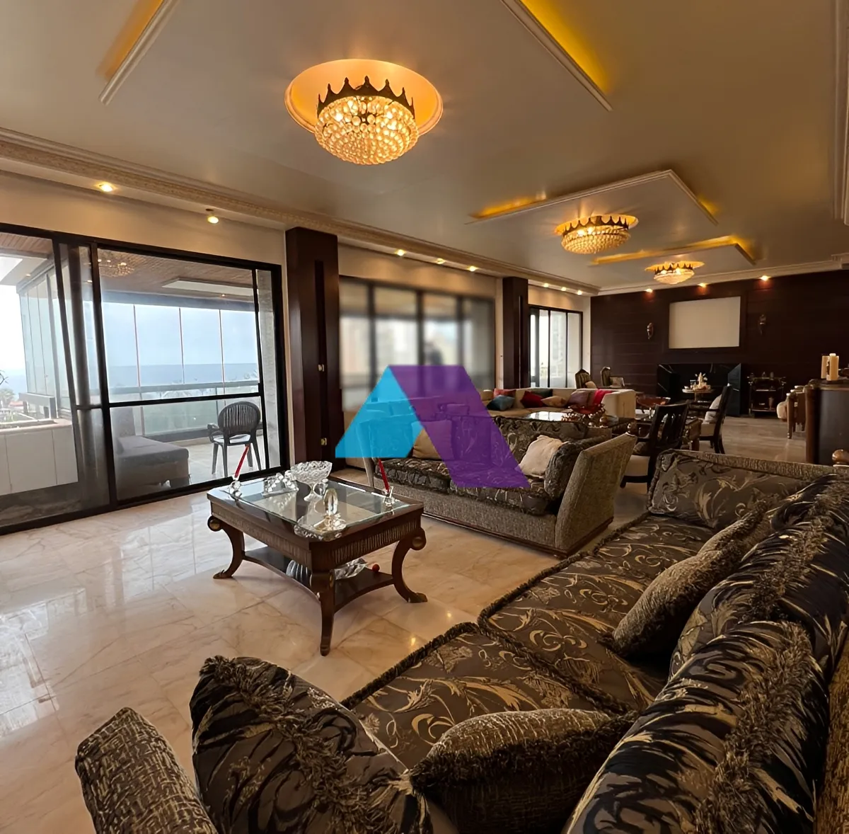 Apartment for Sale in Ras - 3 bed, 4 bath