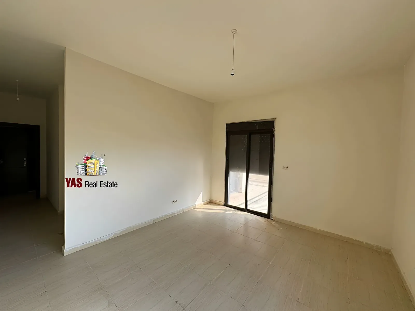 Apartment for Sale in Ballouneh