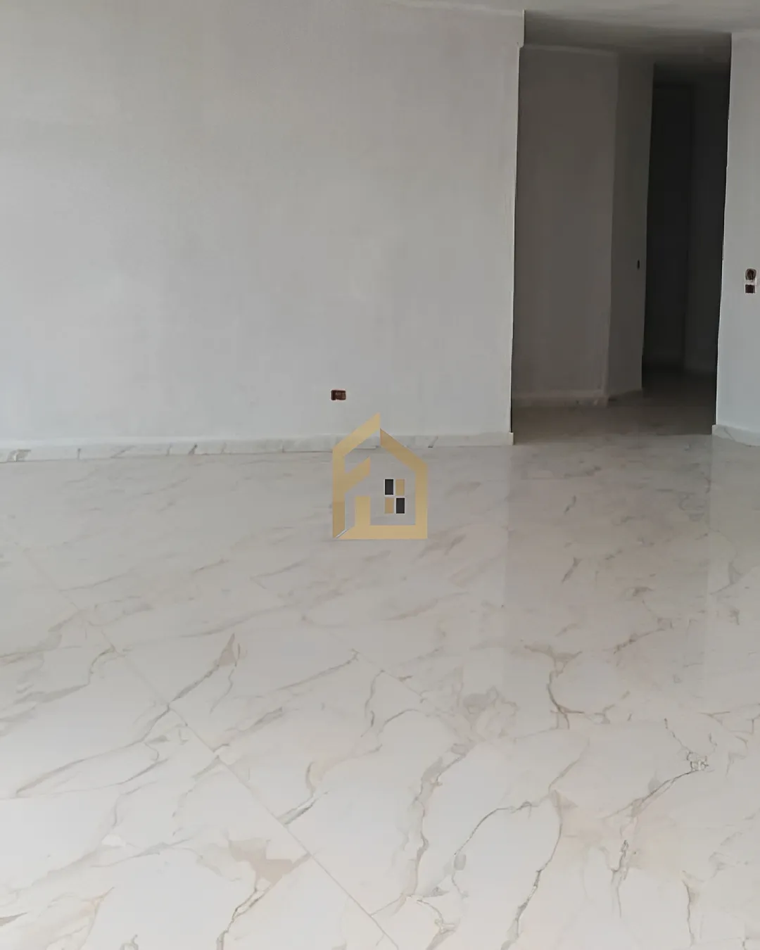Apartment for sale in Cornet Chahwan, Lebanon - 3 bed, 5 bath