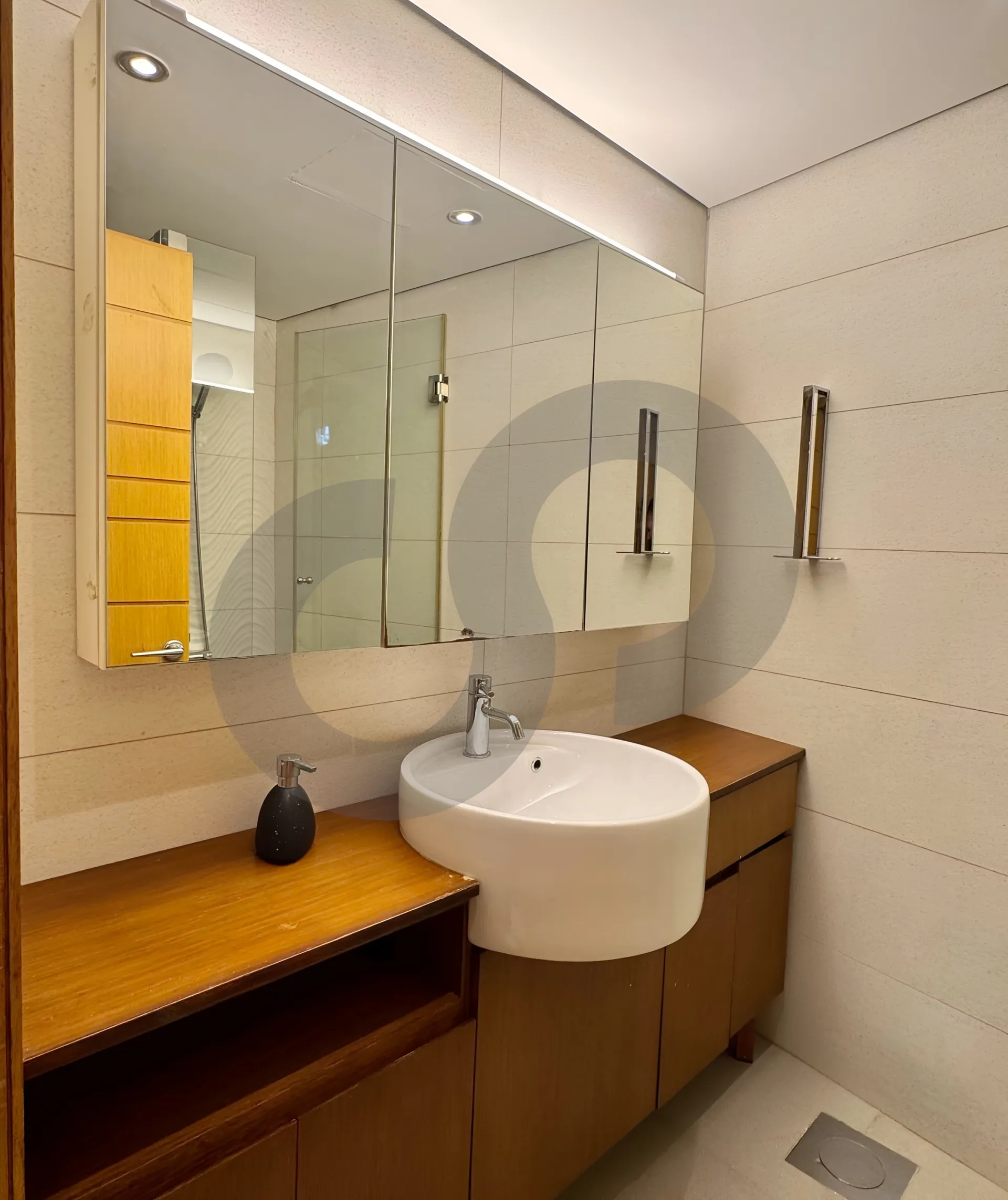 Chalet for Rent in Safra
