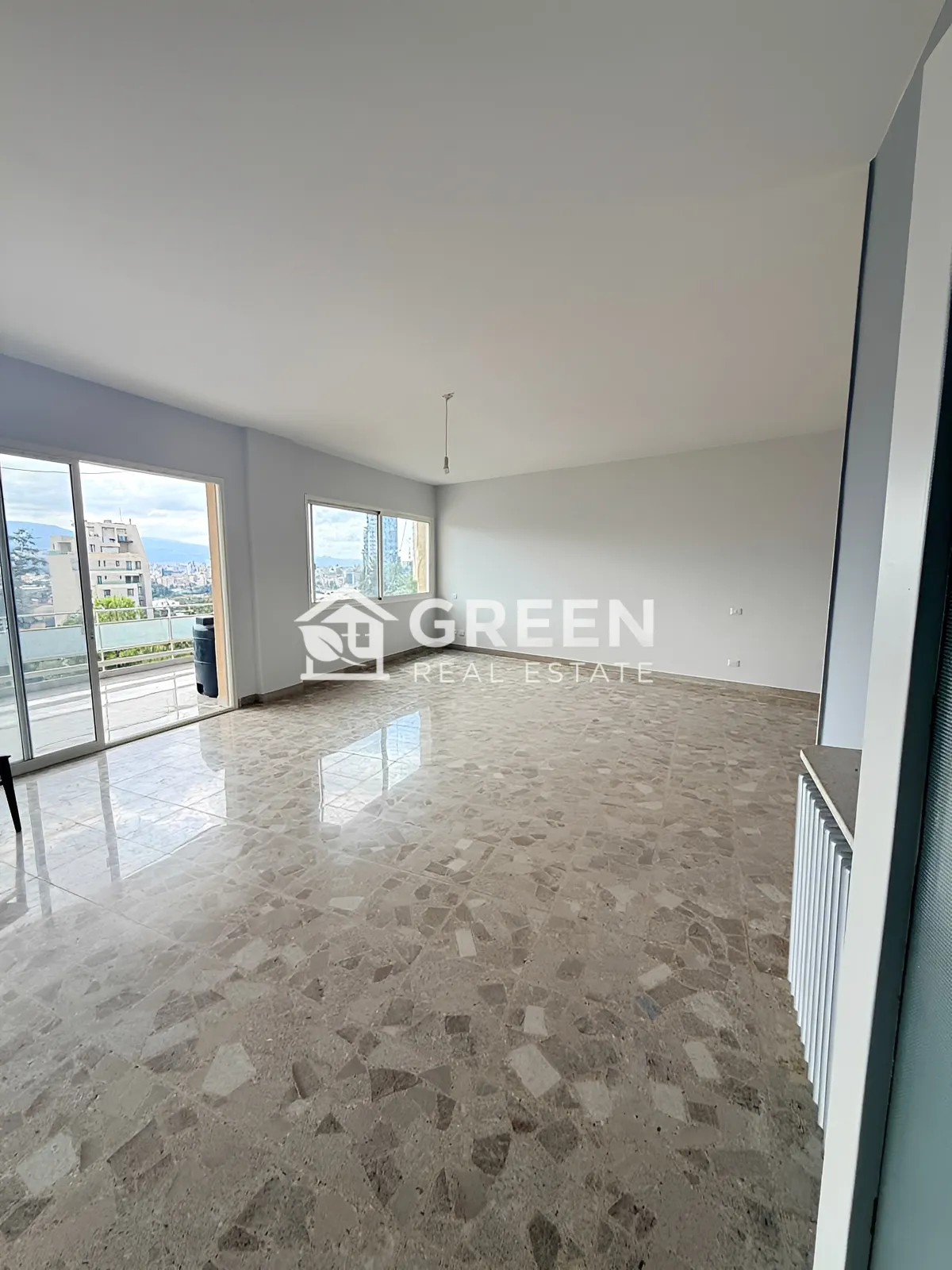 Apartment for rent in Sioufi