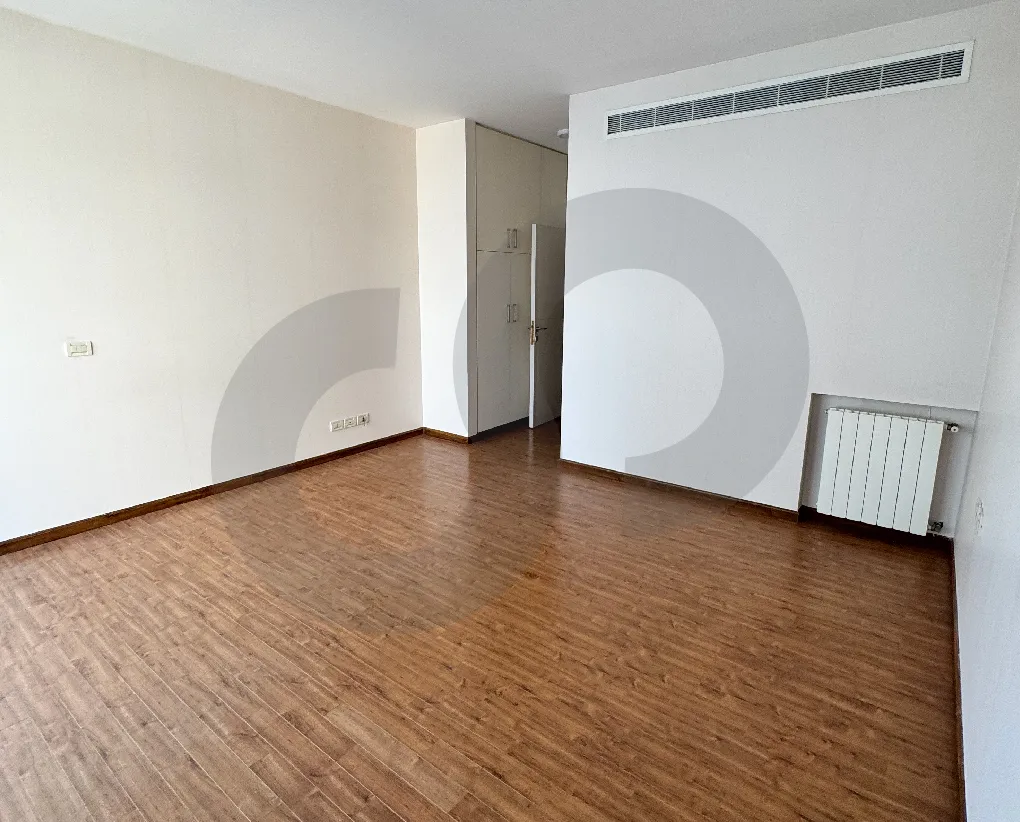 Apartment for Sale in Ras Al Naba'a