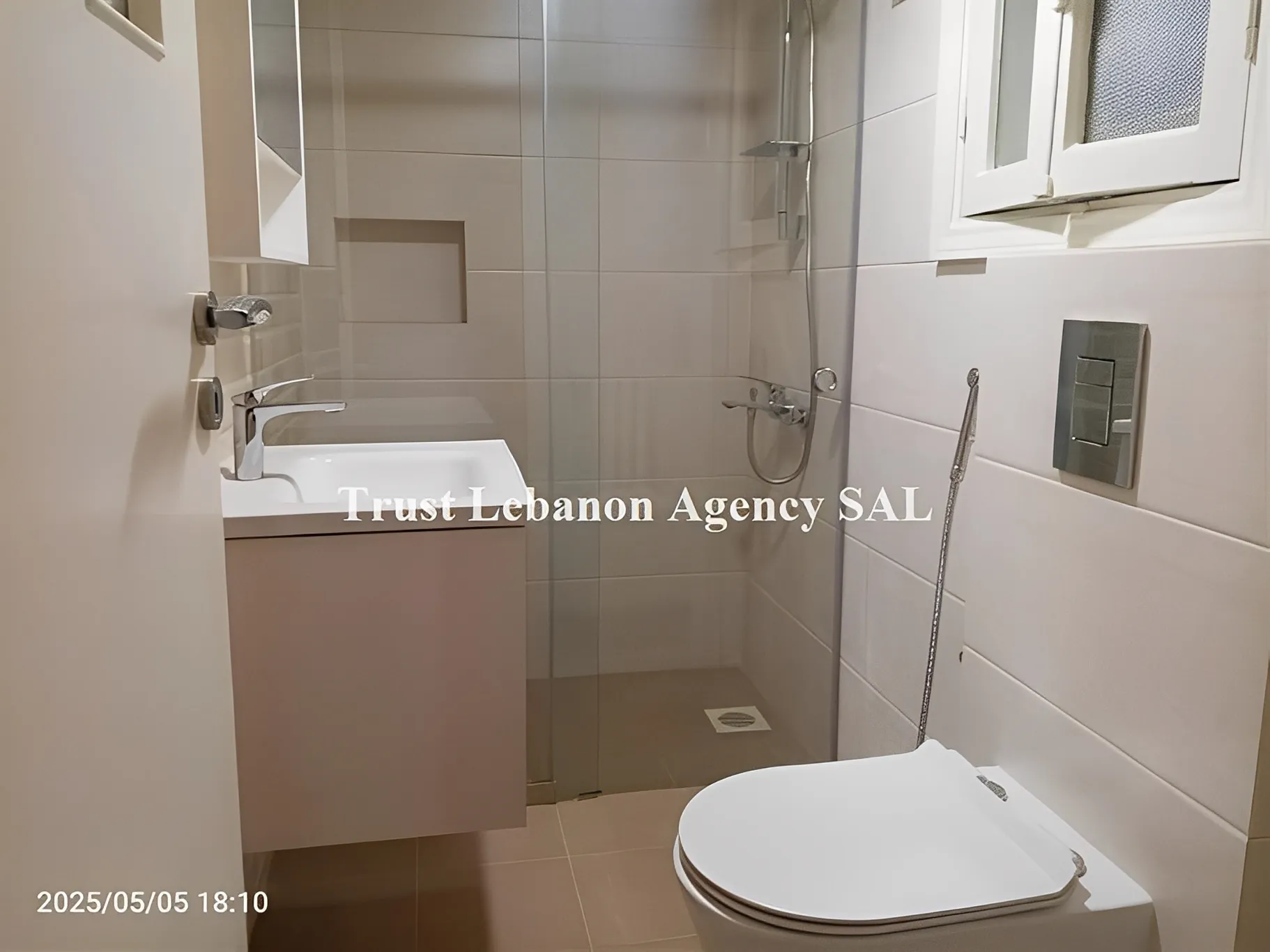 Apartment for Rent in Ashrafieh Beirut Lebanon - 4 bed, 3 bath