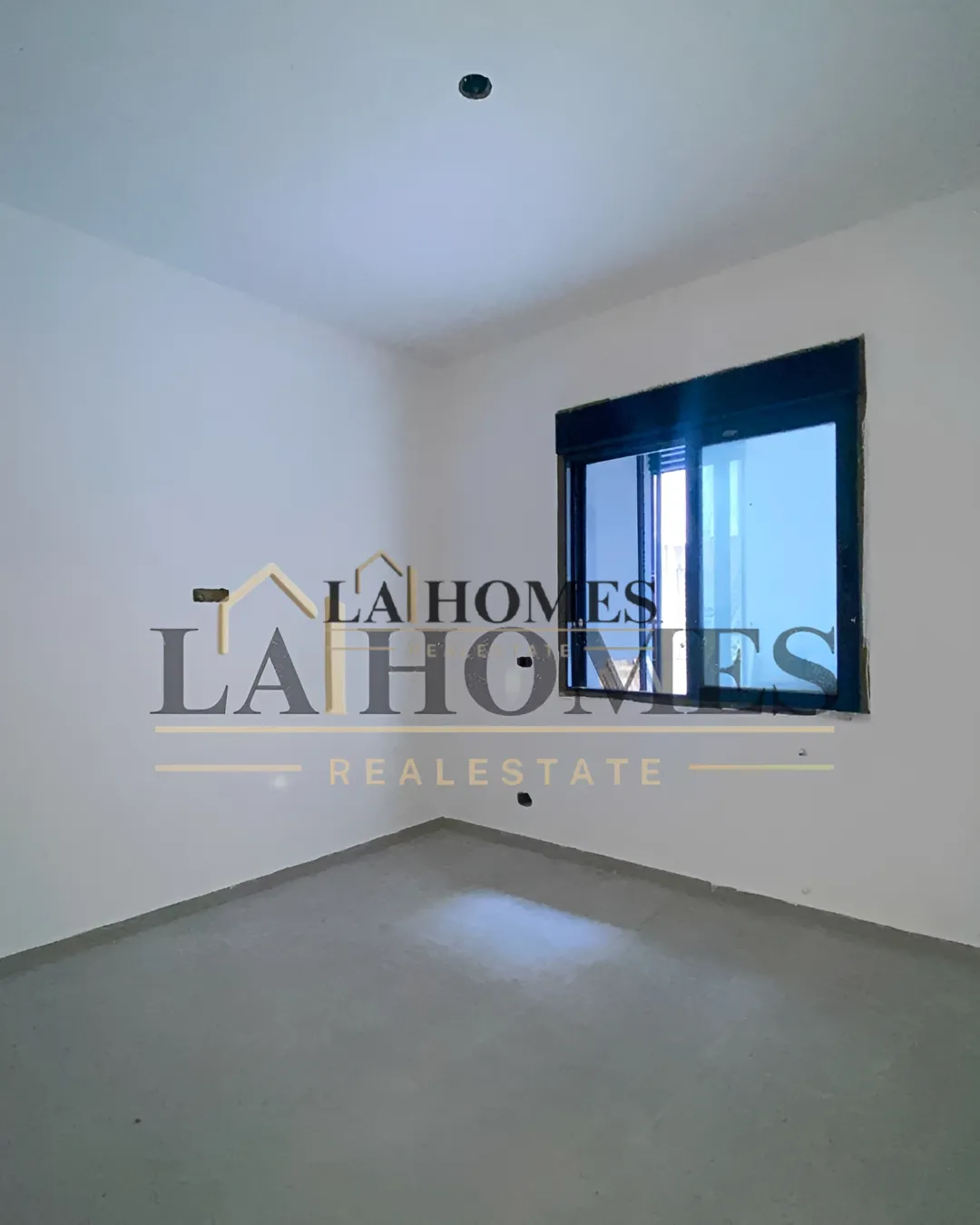 Apartment for sale in Mar Takla