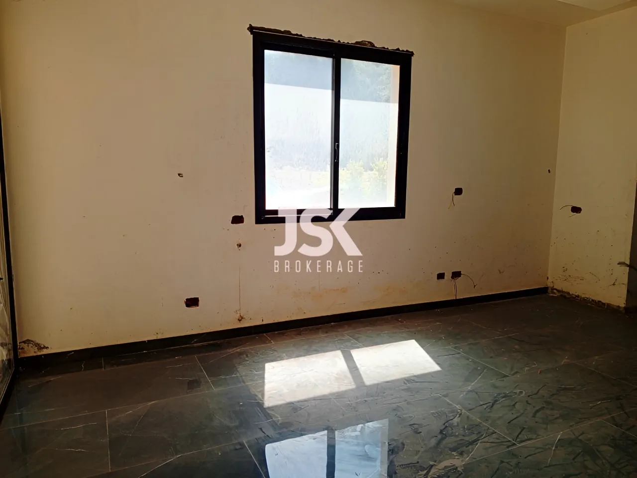 Apartment for Sale in Byblos - 3 bed
