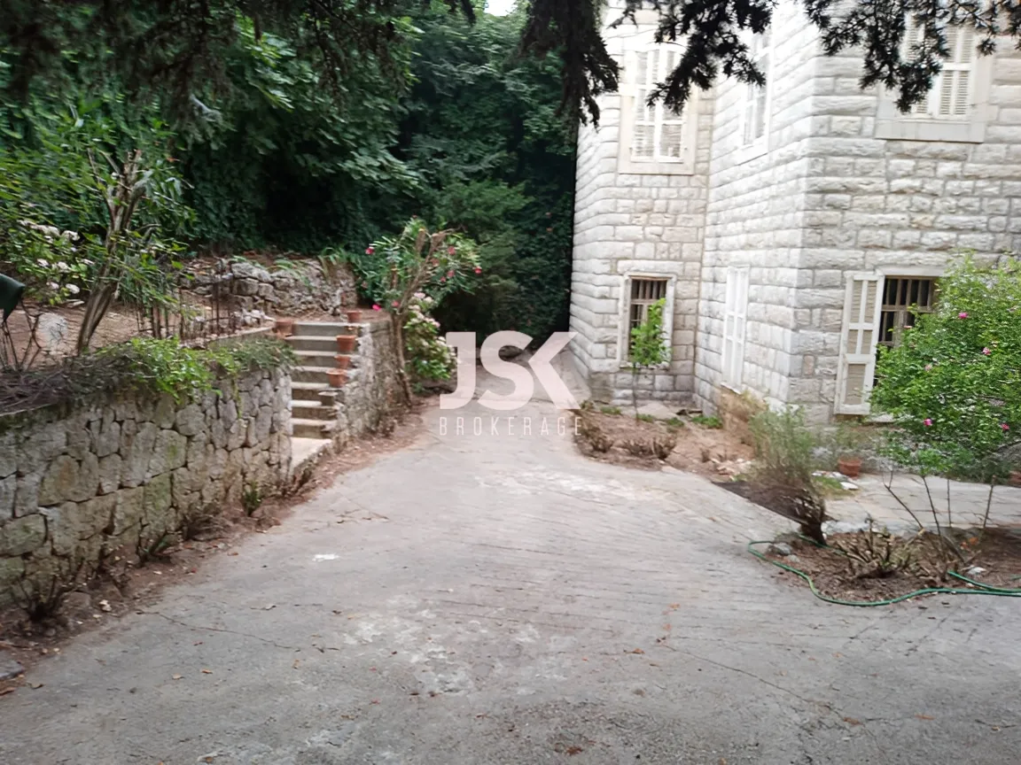 House for sale in Bikfaiya