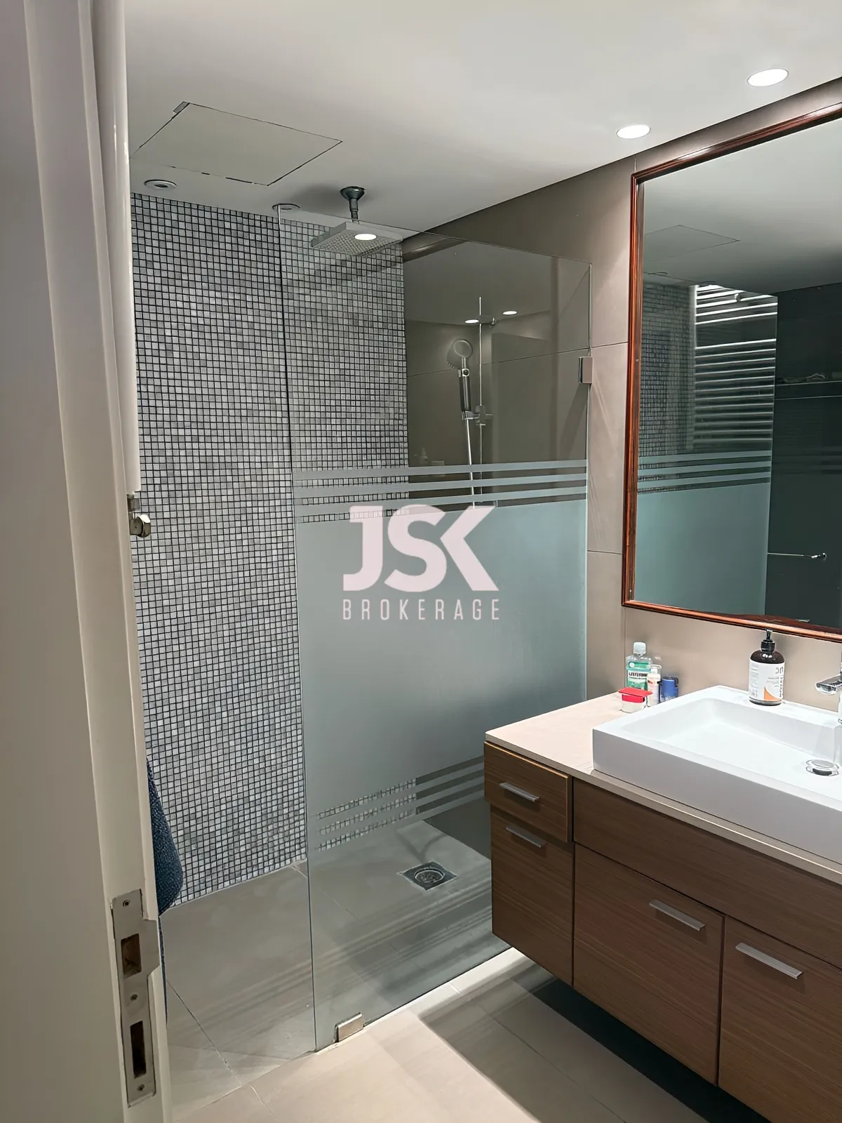 Apartment for Rent in Achrafieh