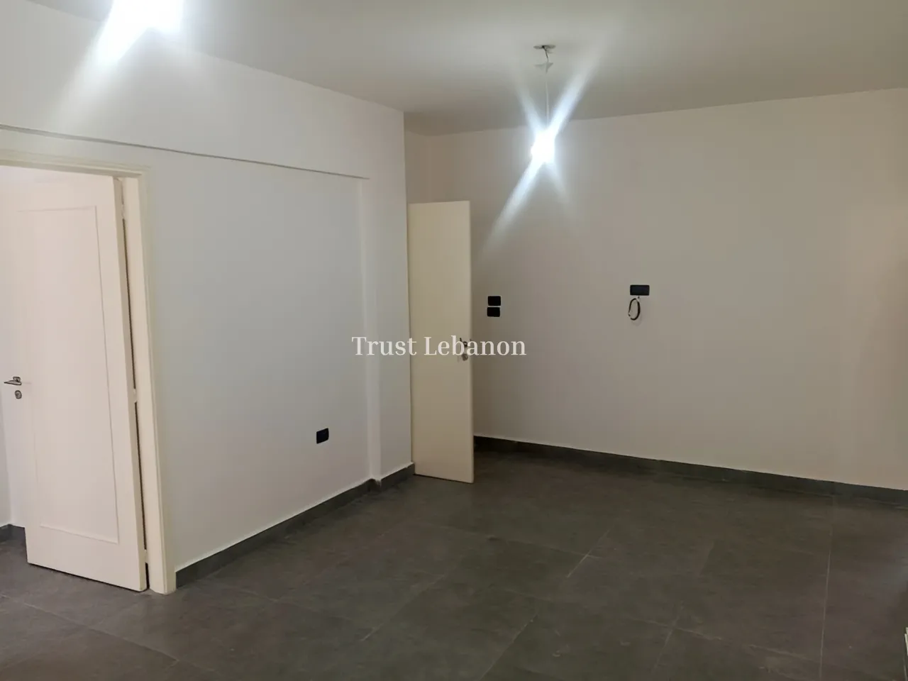 Office for rent in Verdun, Bayrut, Lebanon