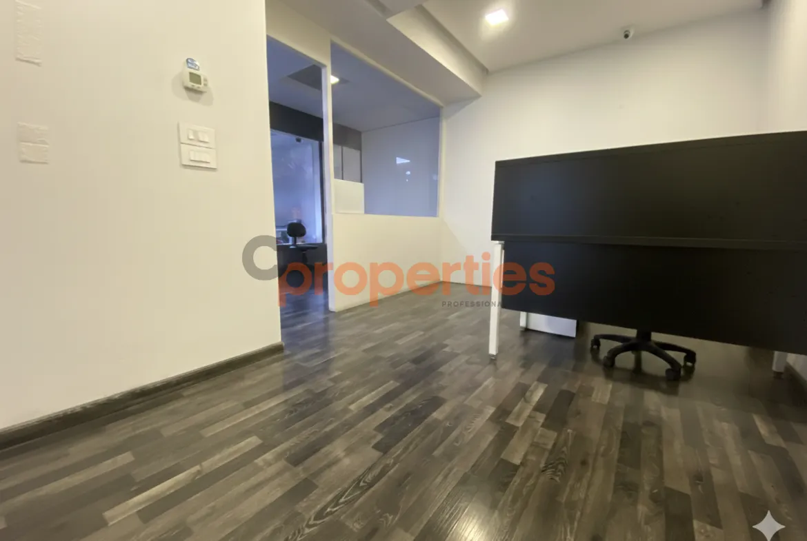 Office for Rent in Zalqa