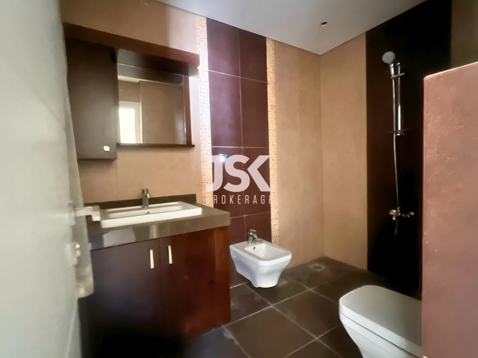 Apartment for Sale in Sioufi