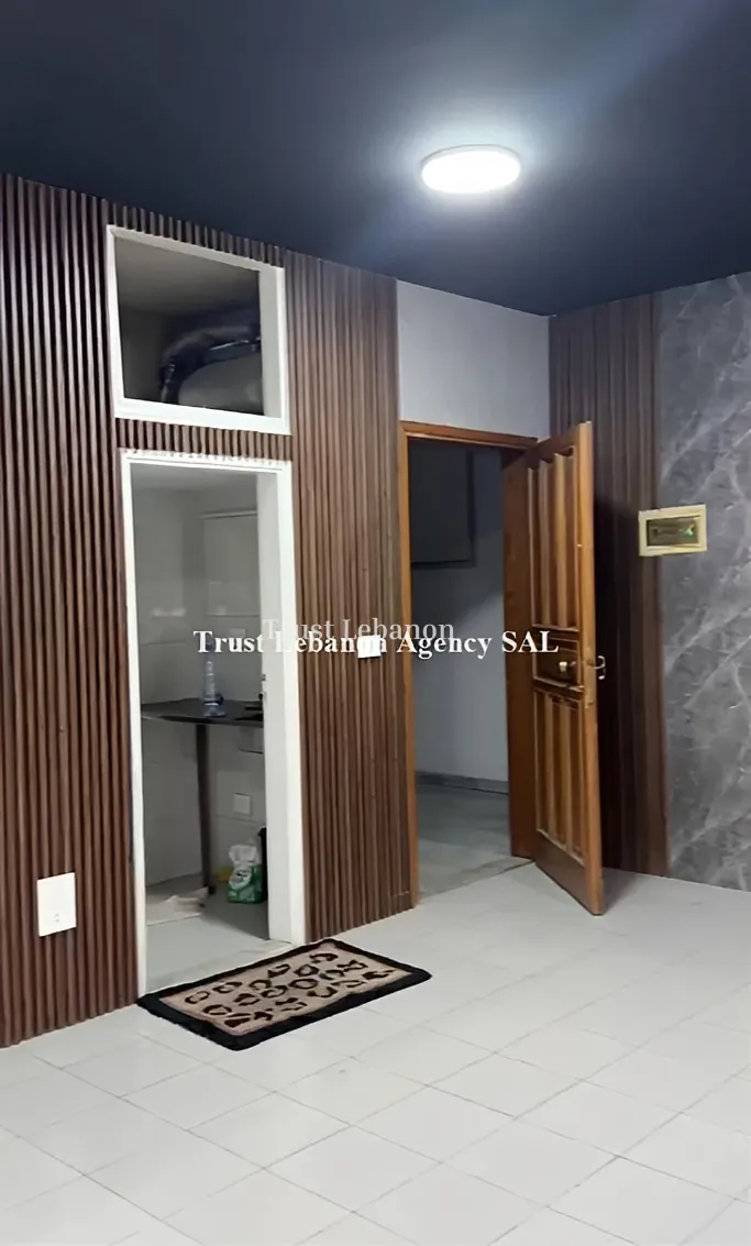 Commercial Commercial for rent in Hazmieh, Lebanon