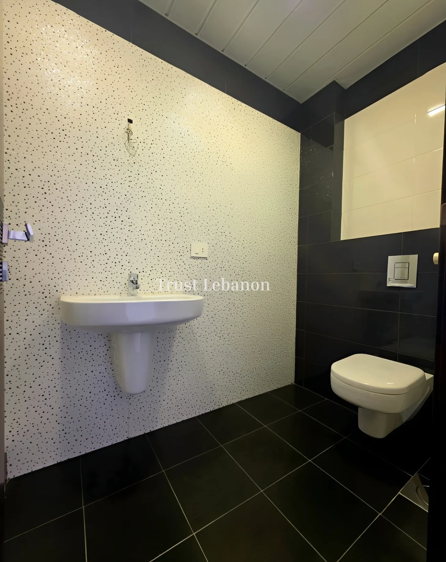 Apartment for rent in Antelias, Lebanon