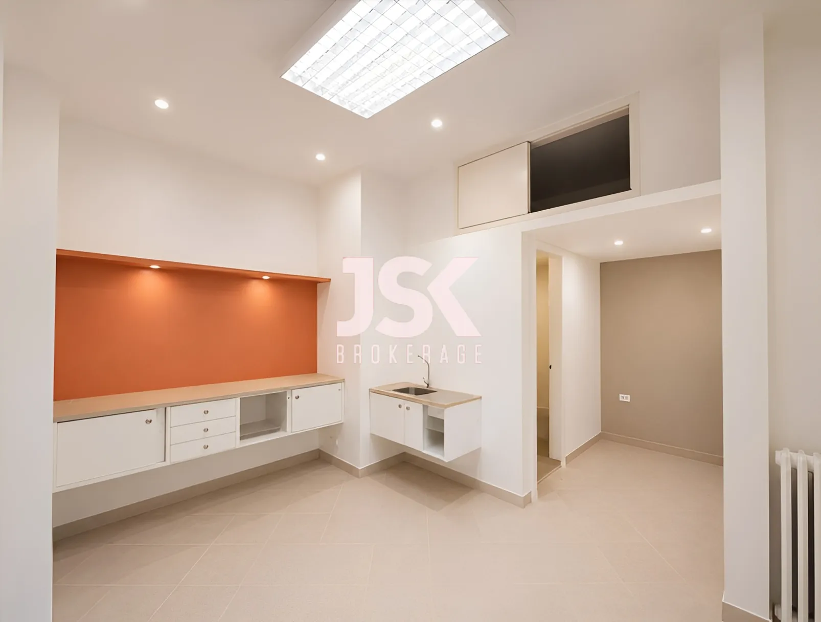 Office for Rent in Achrafieh