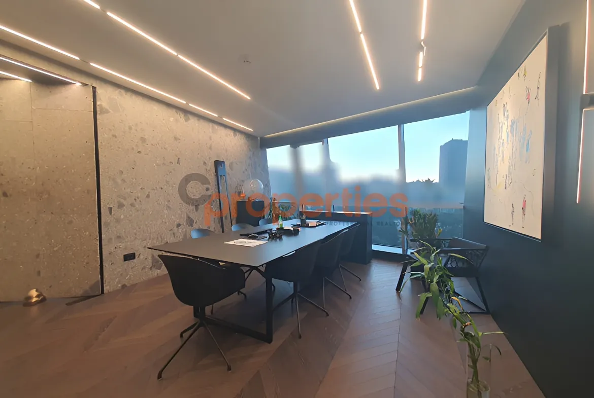 Office for Sale in Achrafieh