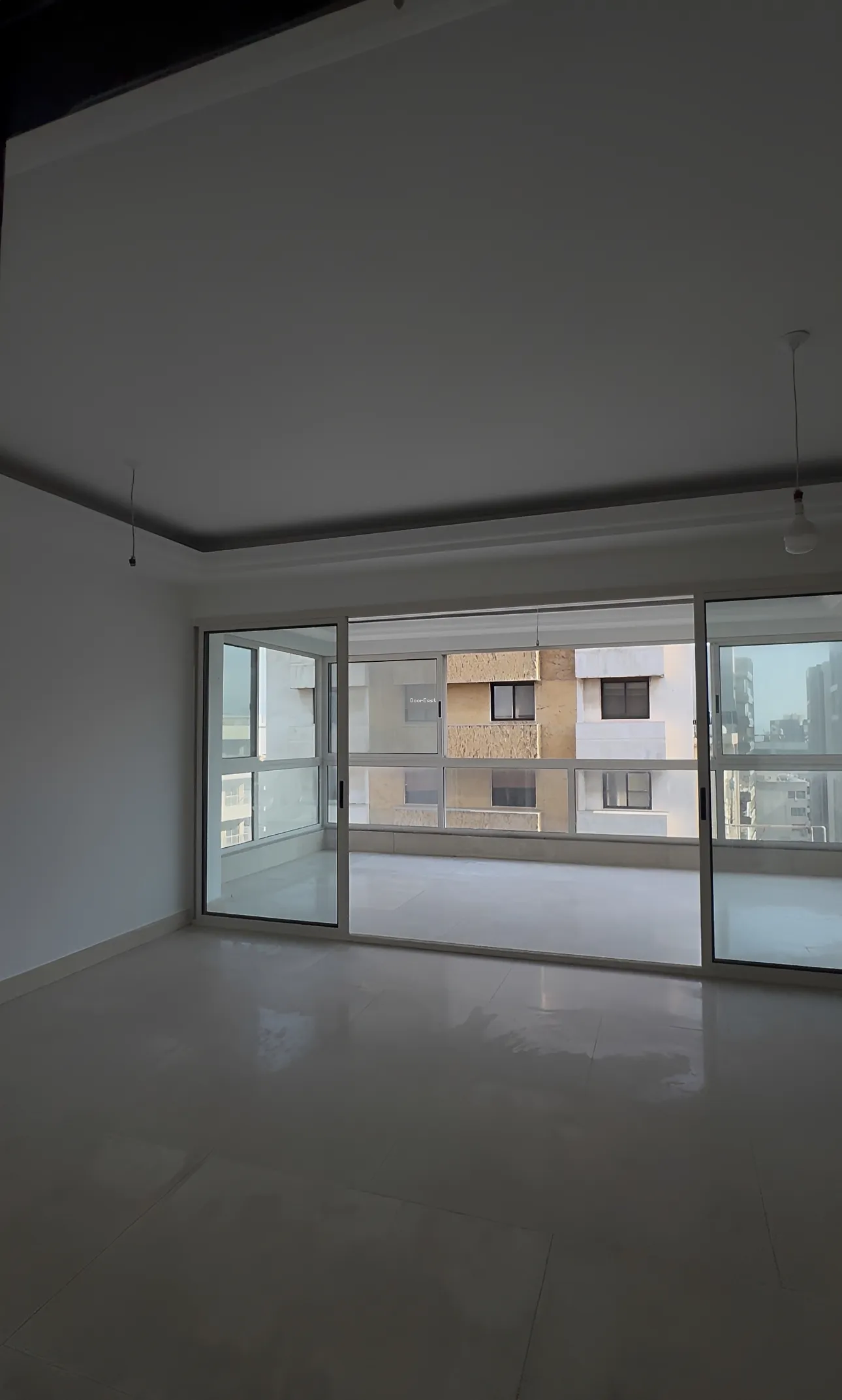 شقة for rent in مار الياس، بيروت، لبنان - 3 bed, 4.0 bath