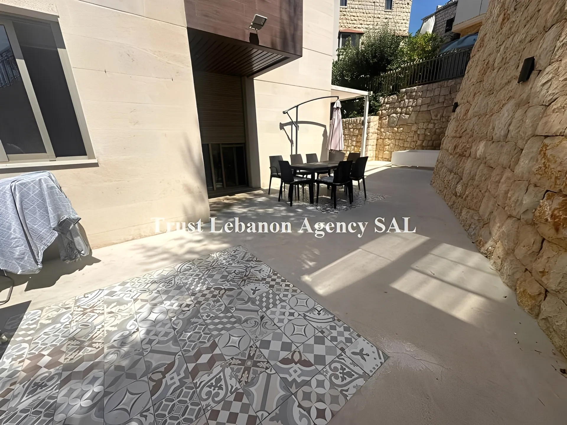 Apartment for Sale in Metn Baabdat Lebanon - 3 bed, 4 bath