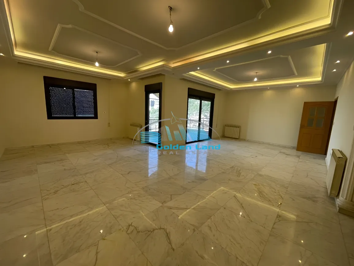 Apartment for rent in Chnaneir, Lebanon - 3 bed, 3 bath