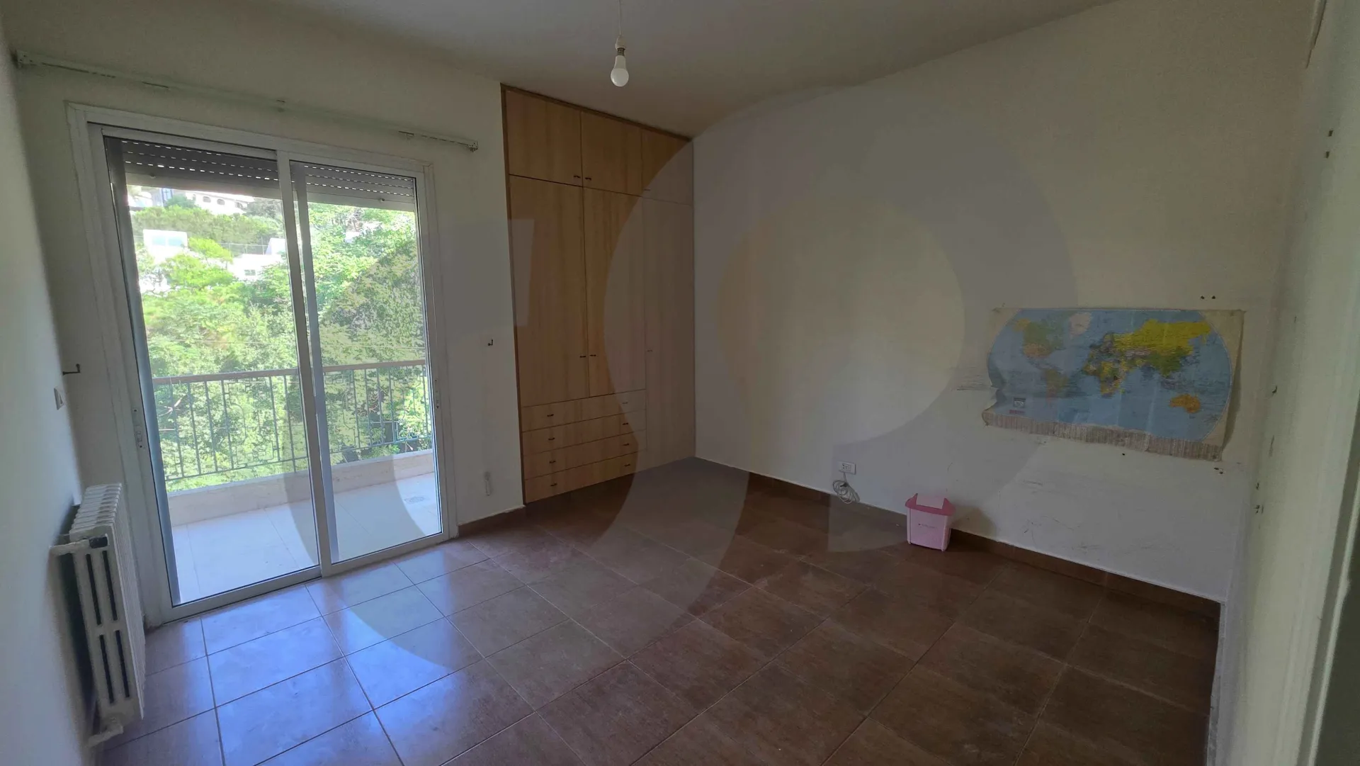 Building for Sale in Ain Saadeh