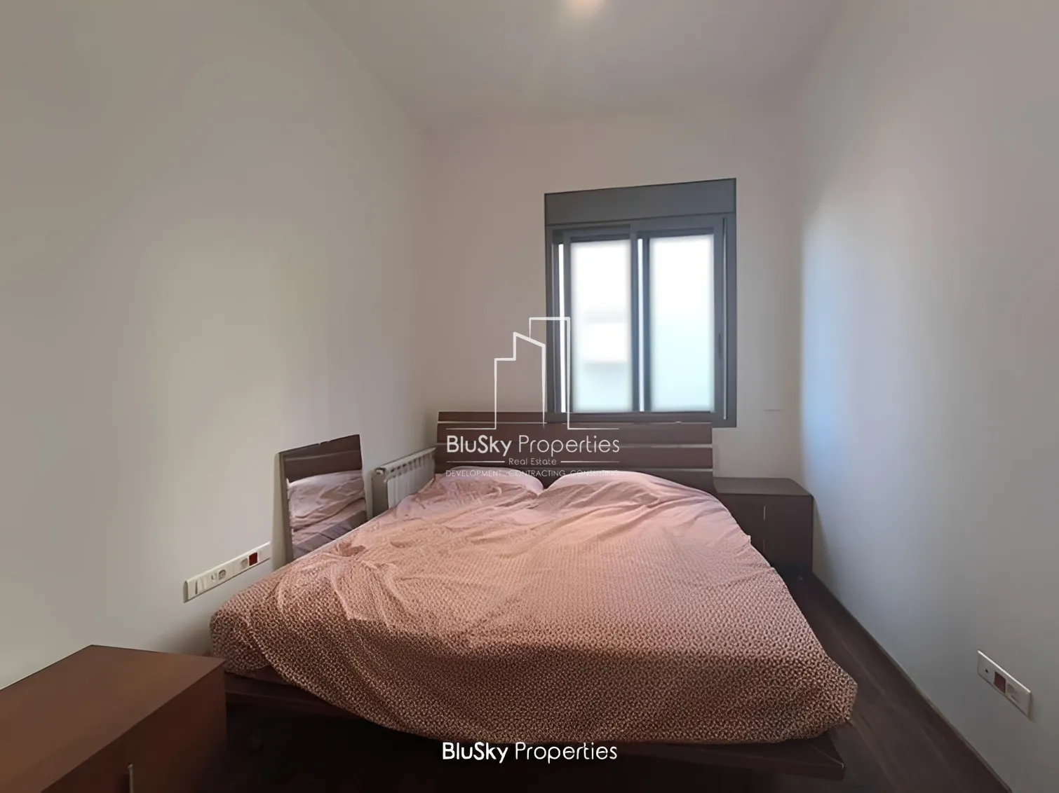 Apartment for Sale in Awkar