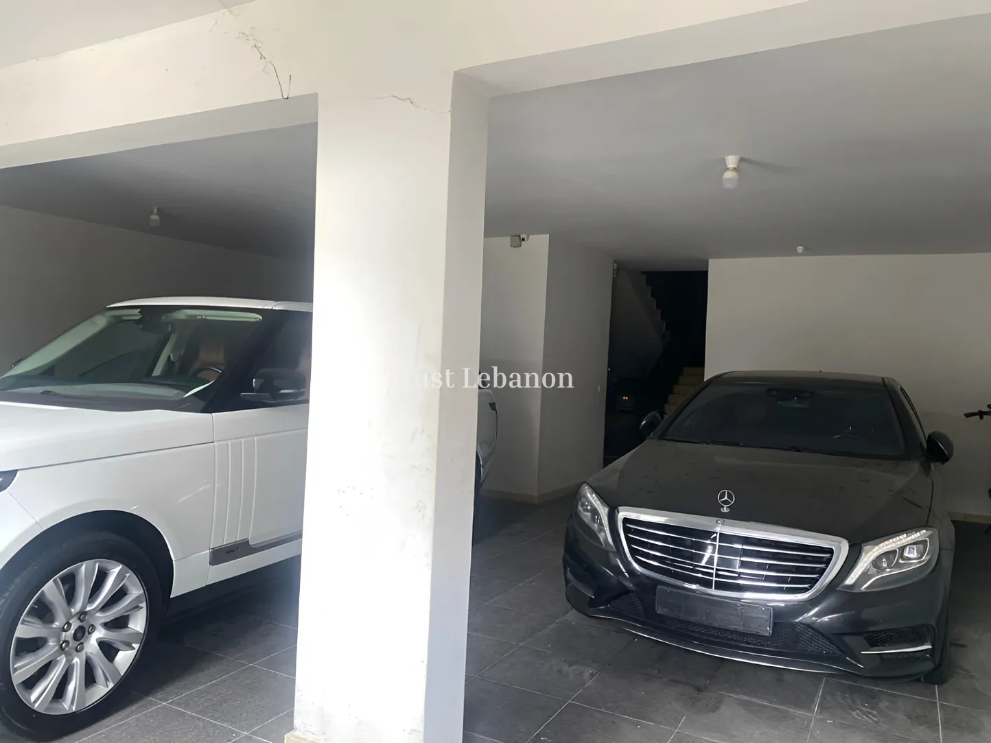 Residential Building for sale in Aley, Lebanon