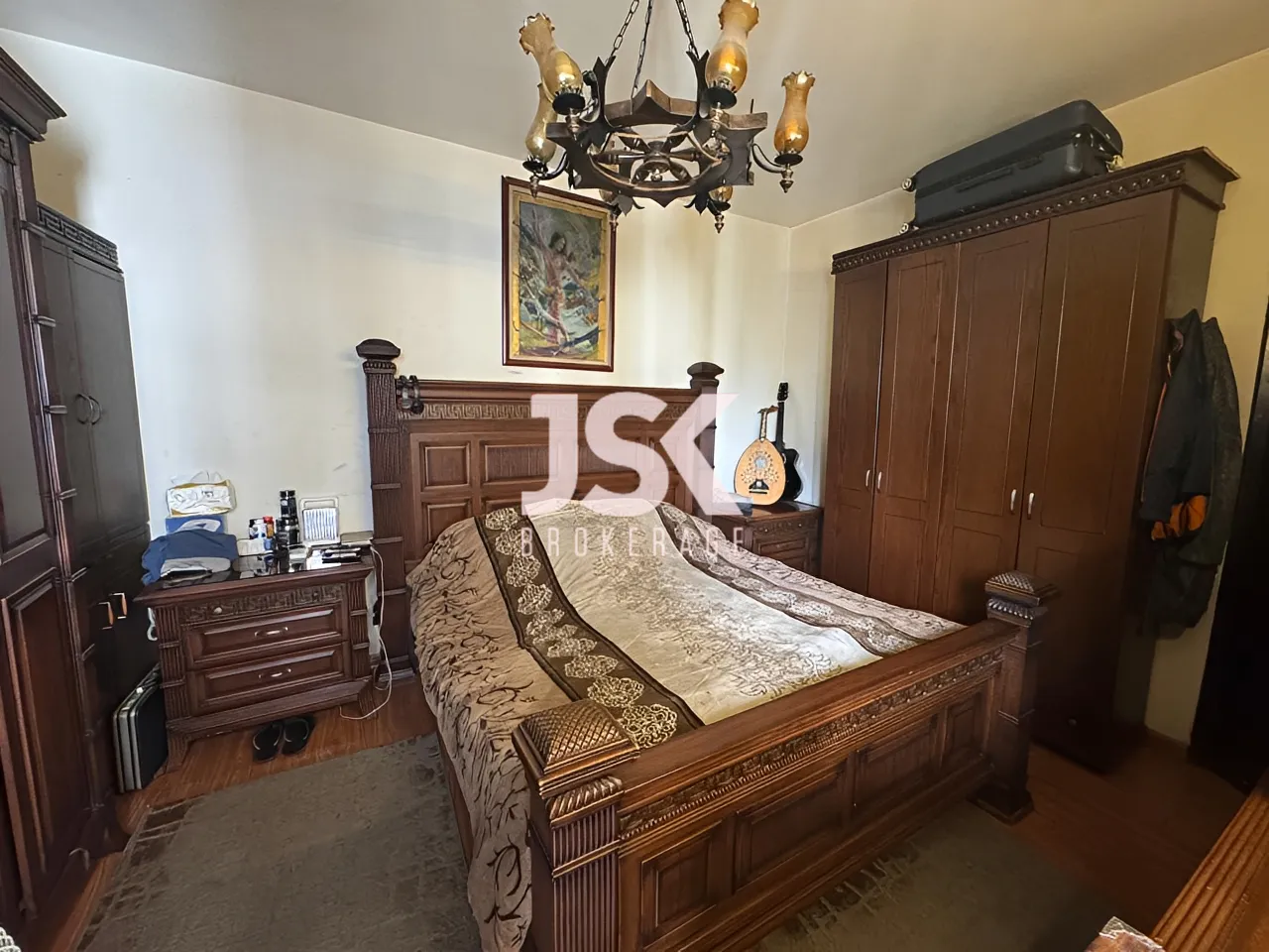 Apartment for Sale in Ras Al Naba'a