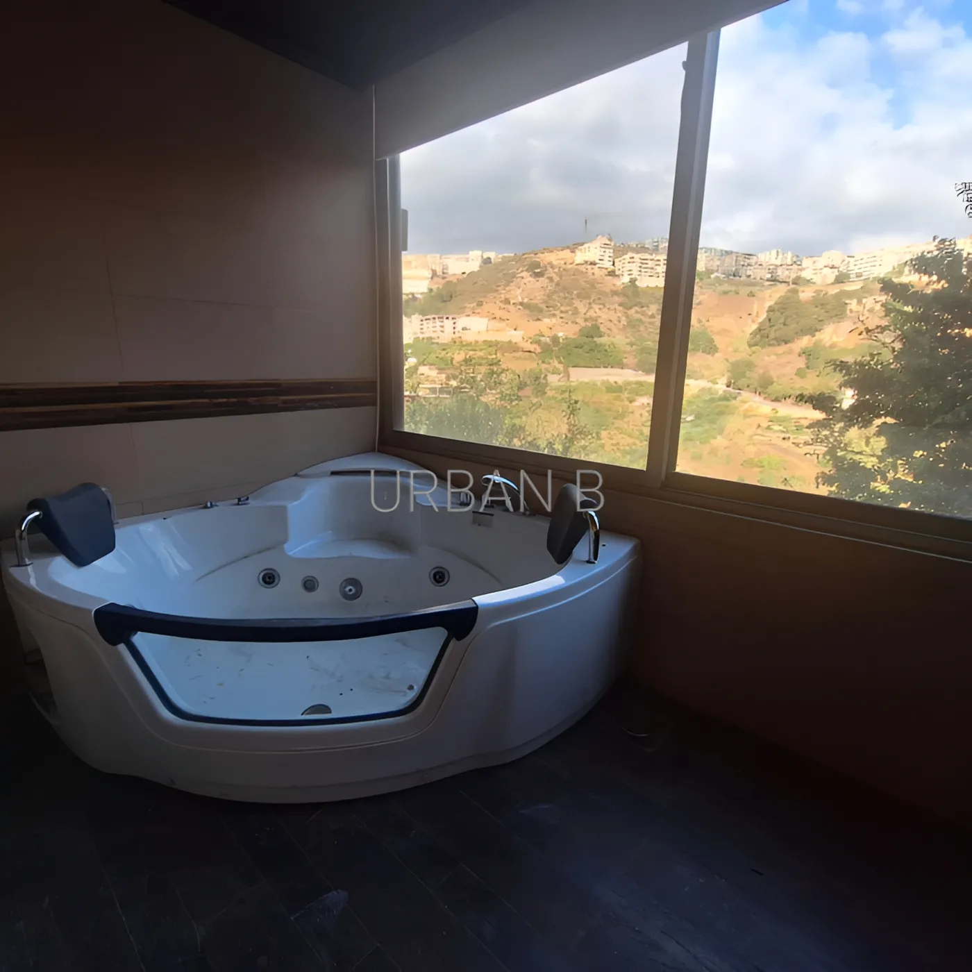 Apartment in Mar takla, hazmieh - 4 bed, 5.5 bath