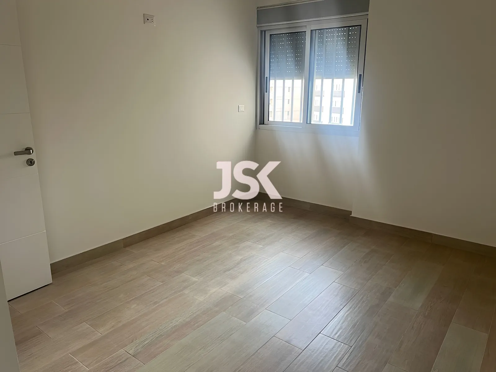 Apartment for Sale in Ain el remmeneh, baabda