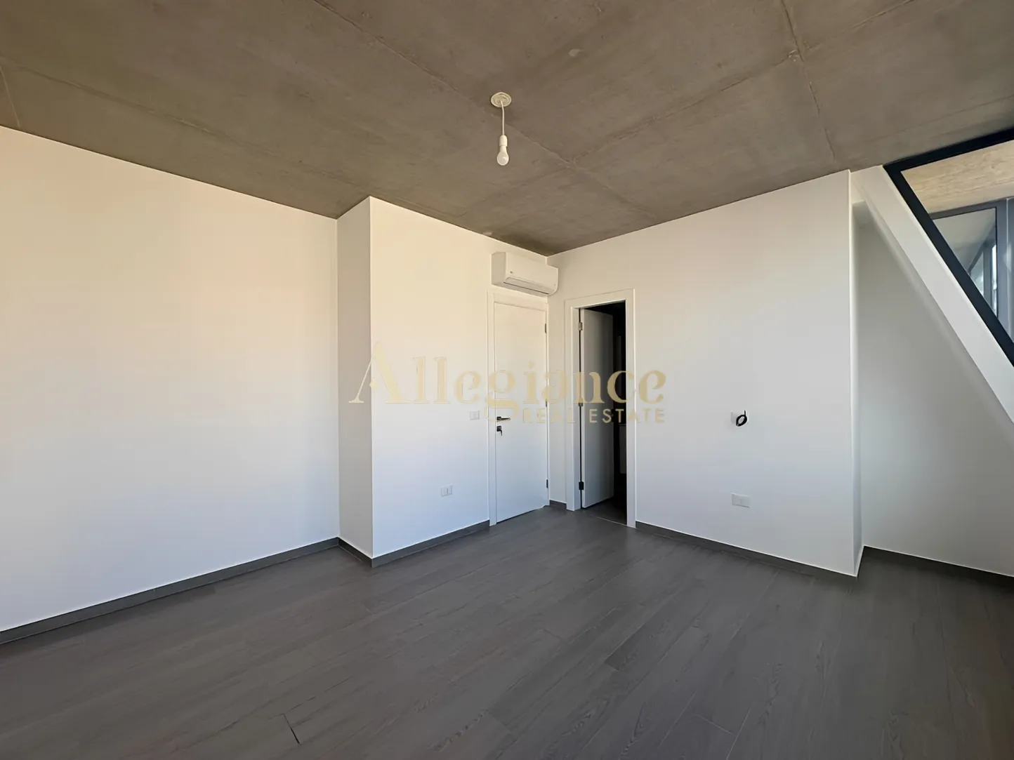 Apartment for sale in Spears