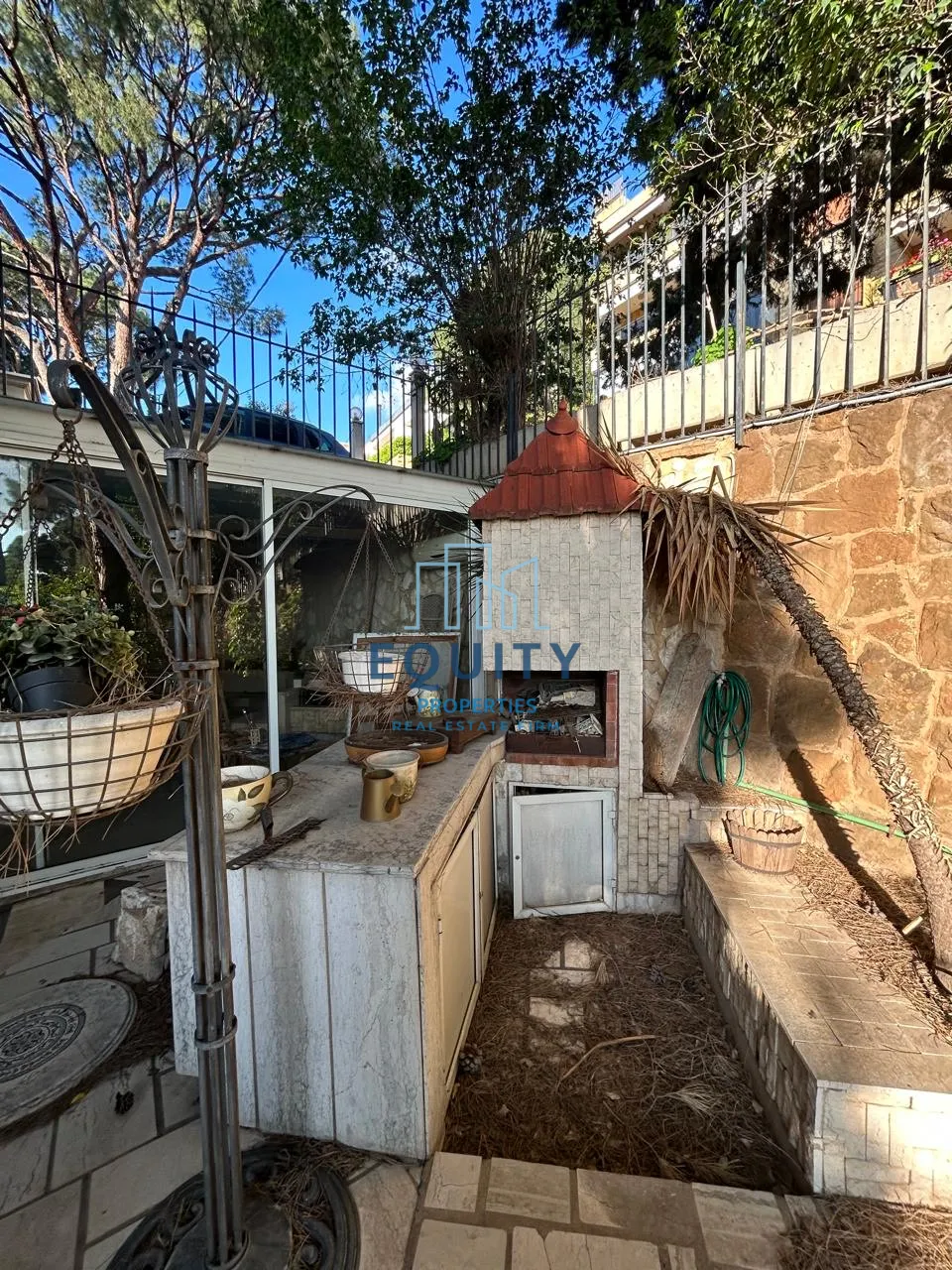 Villa for sale in Rabieh