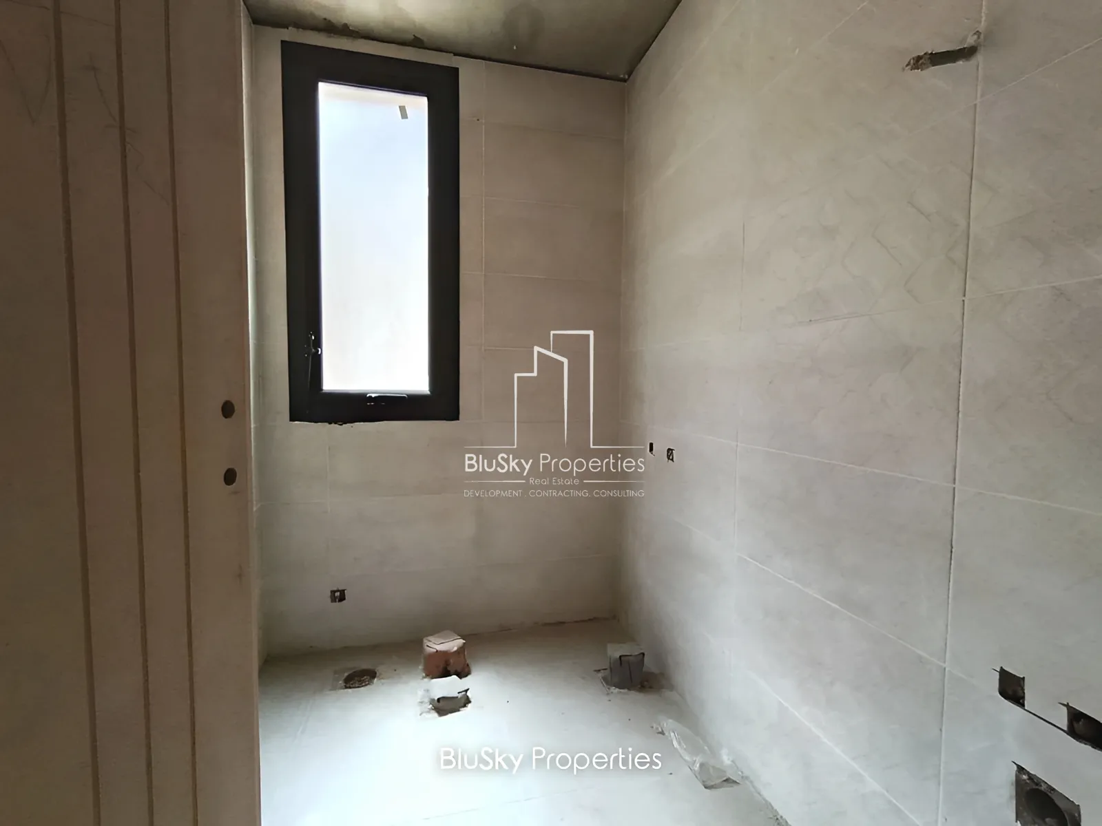 Apartment for Sale in Bouar