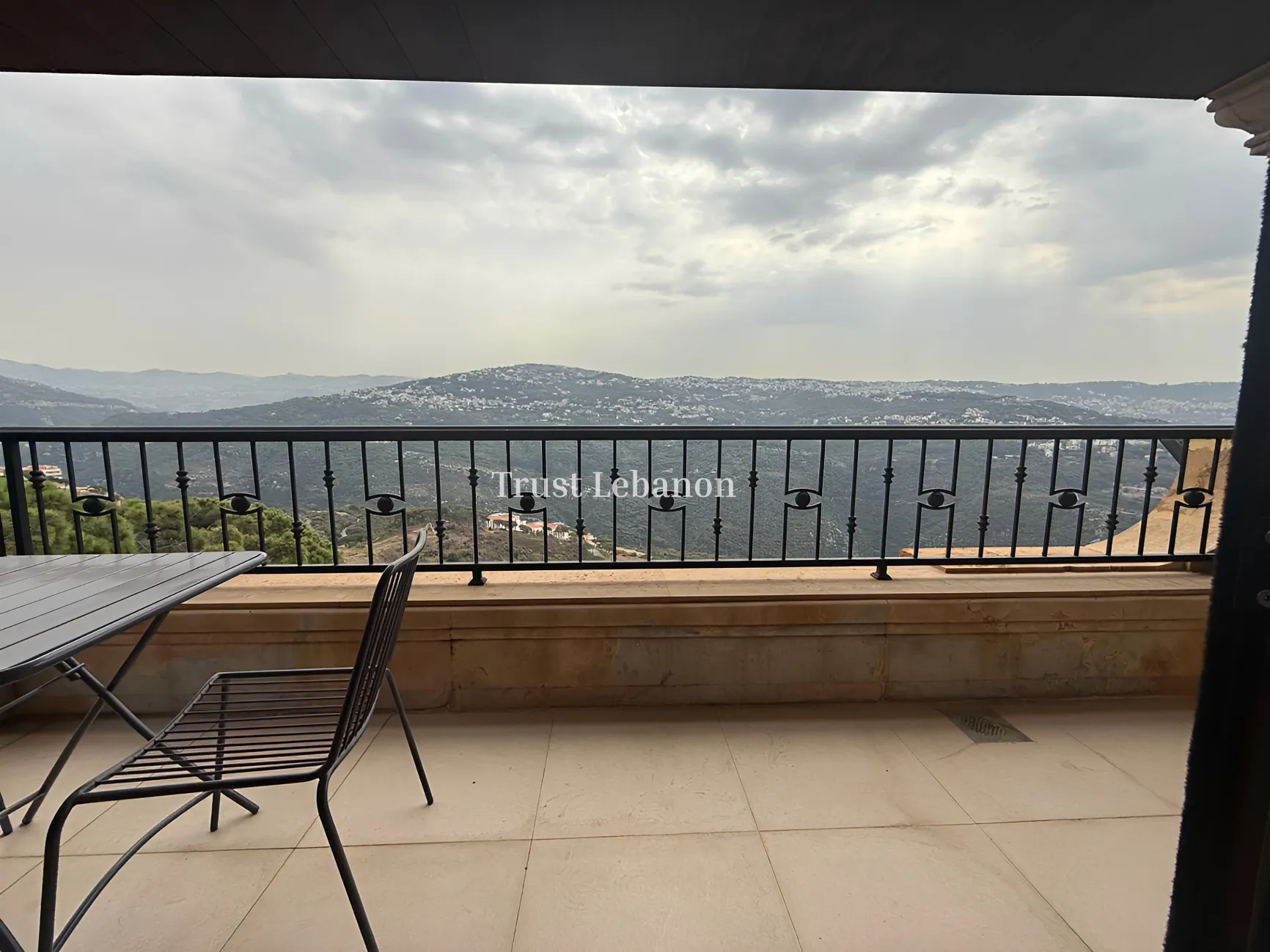 Residential Building for rent in Beit Meri, Lebanon