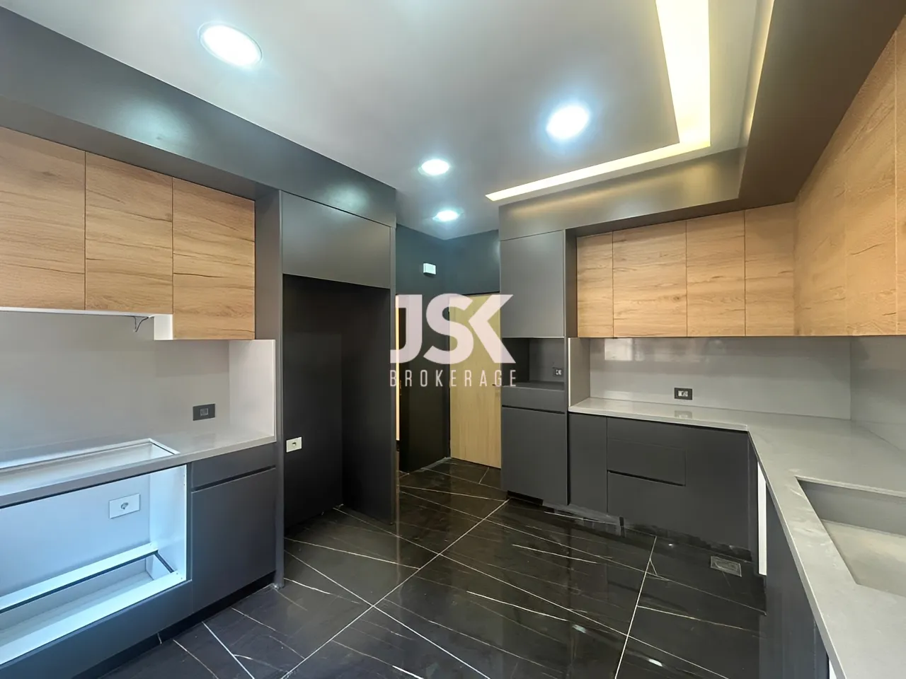 Apartment for Rent in Badaro