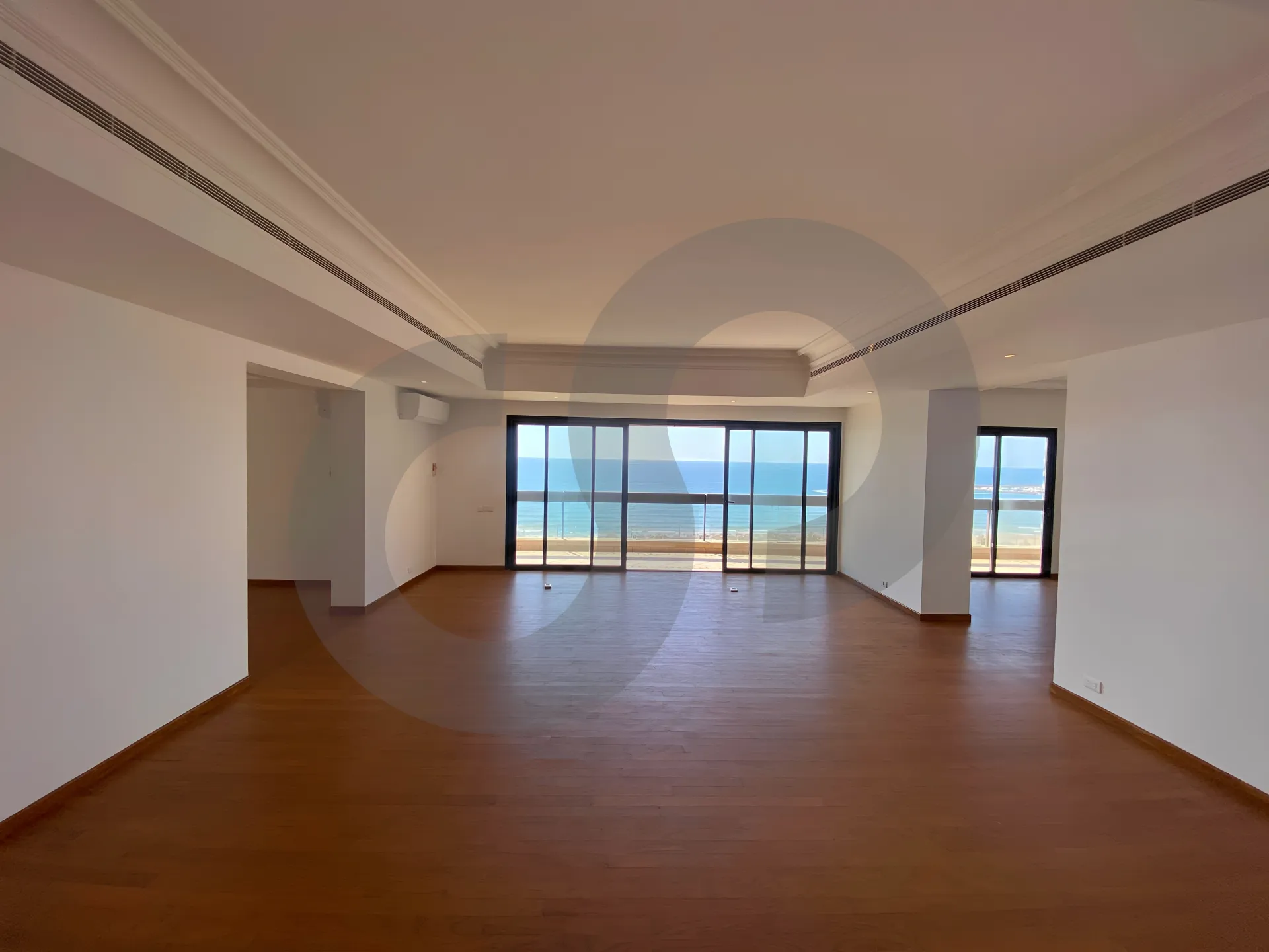 Apartment for Sale in Ramlet el Bayda - 3 bed, 4 bath