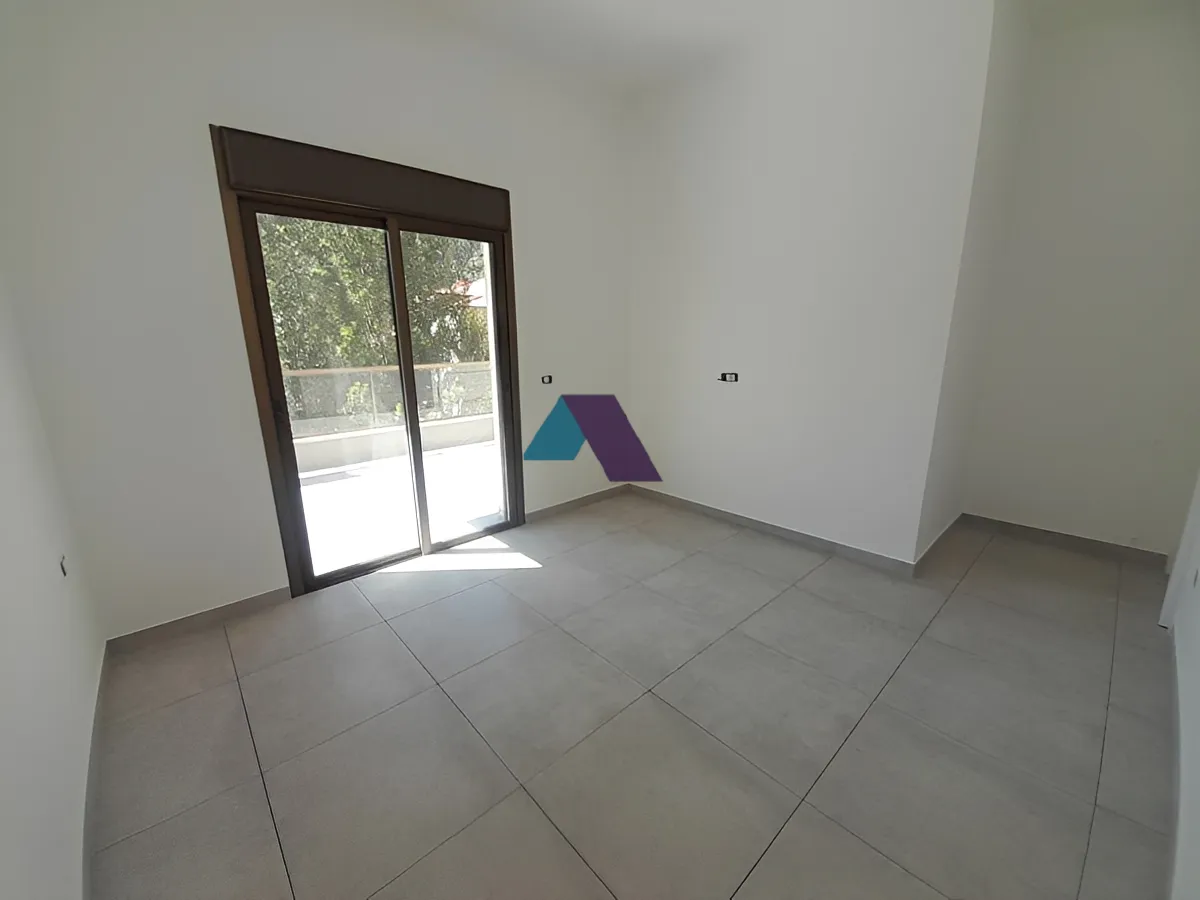 Apartment for Sale in Baabdat - 2 bed, 2 bath