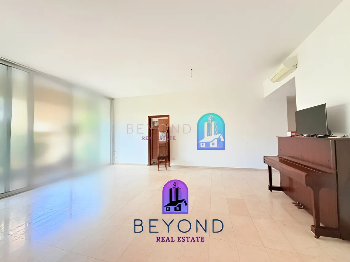 Apartment for sale in Hamra