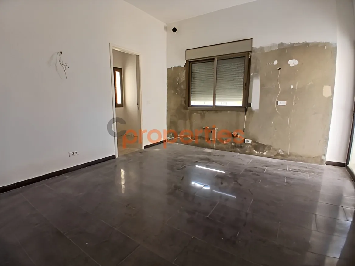 Apartment for Sale in Aaqbiyeh