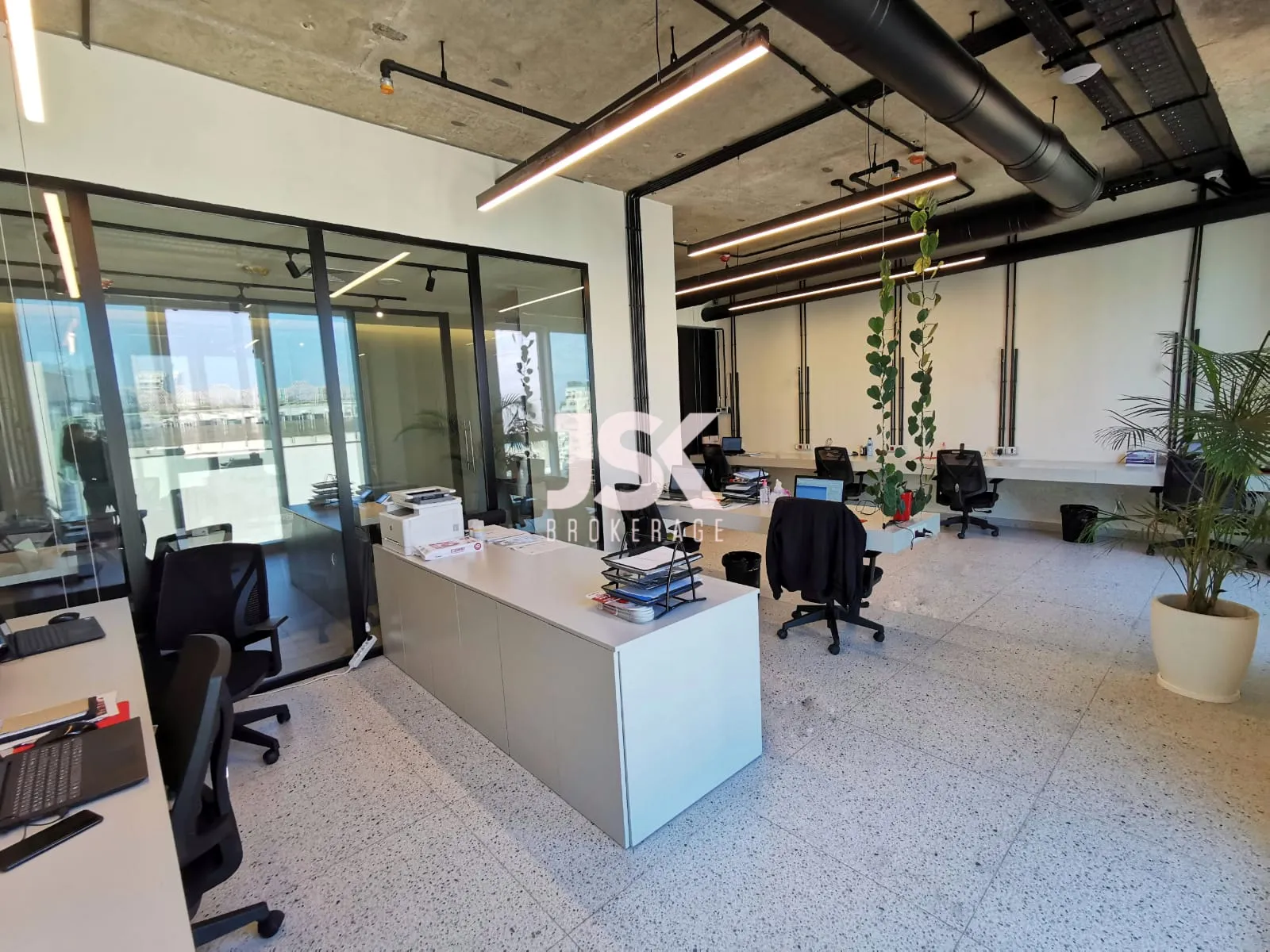 Building for Rent in Achrafieh