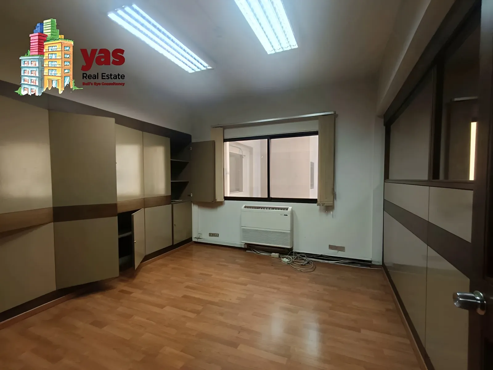Office for rent in Daoura