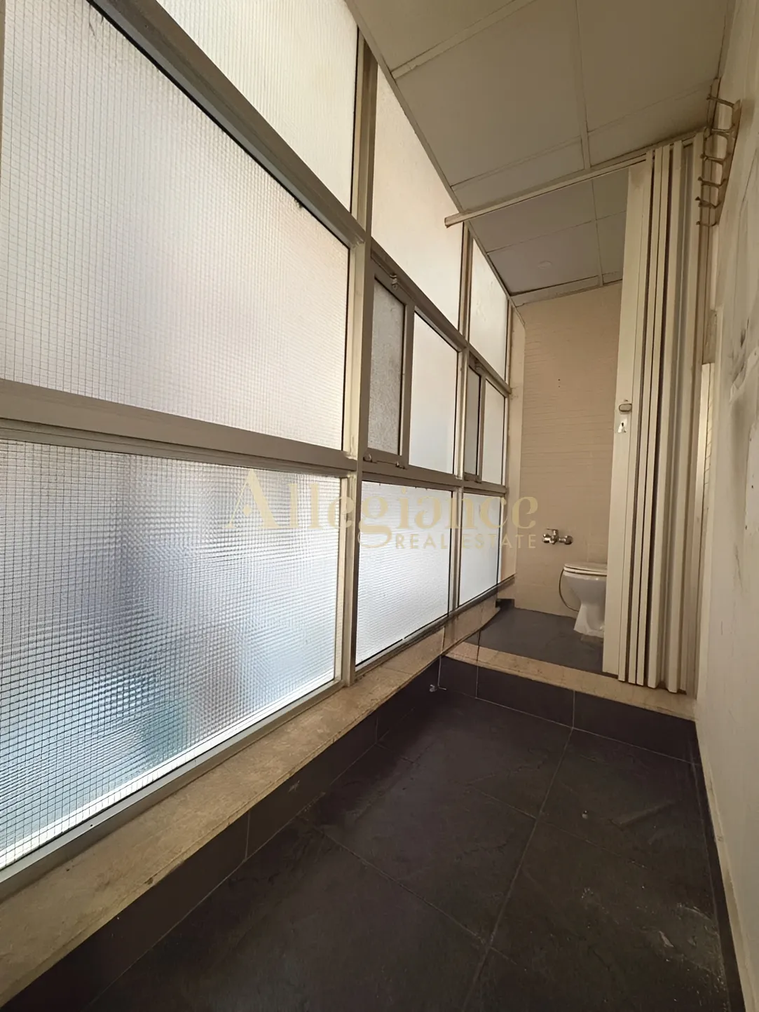 Apartment for sale in Ras El Nabaa