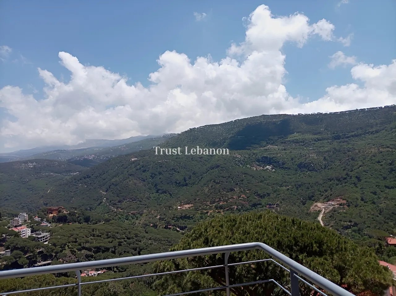 Apartment for sale in Bsefrine, Lebanon