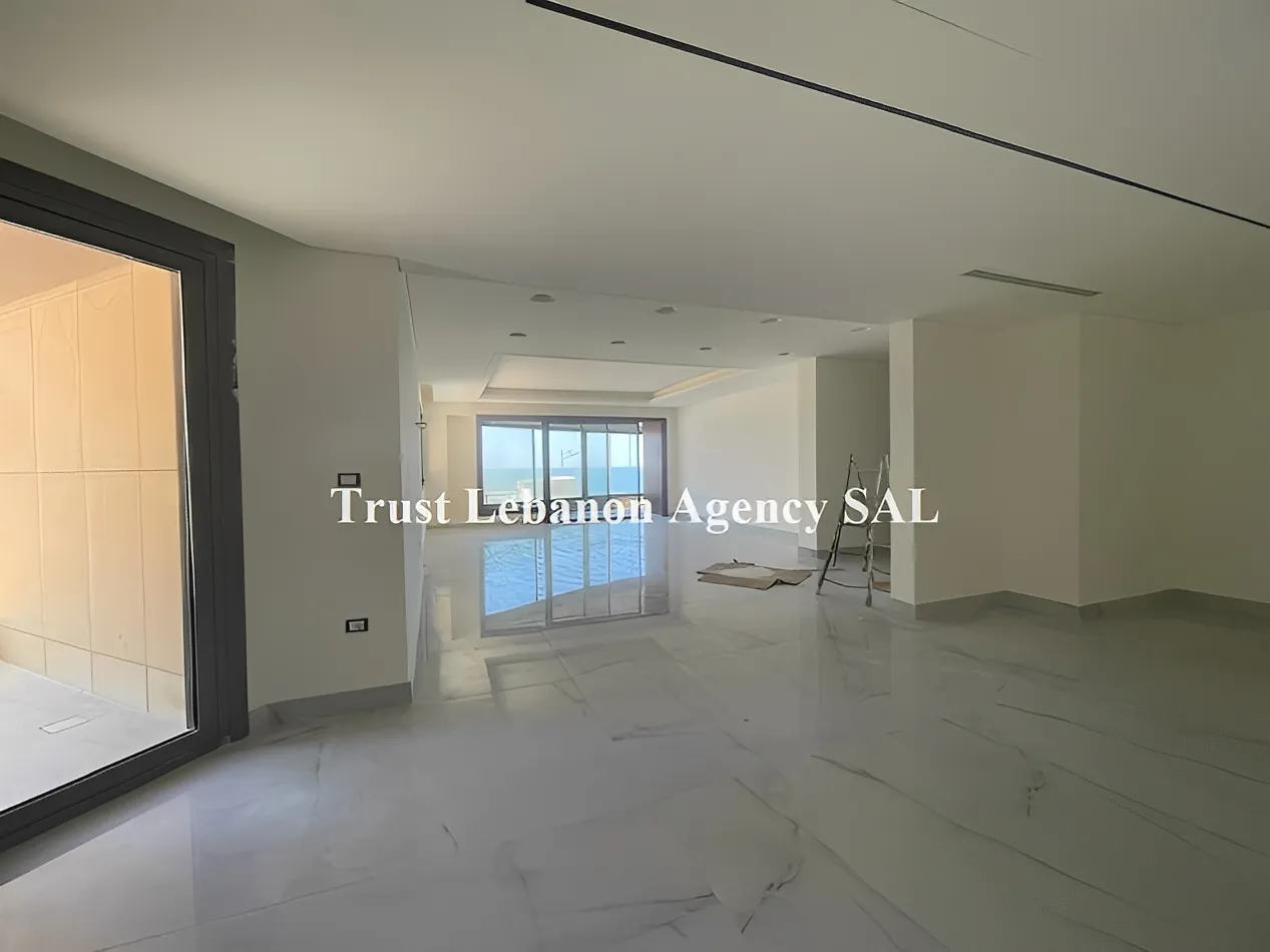 Apartment for Rent in Ramlet El Bayda Beirut Lebanon